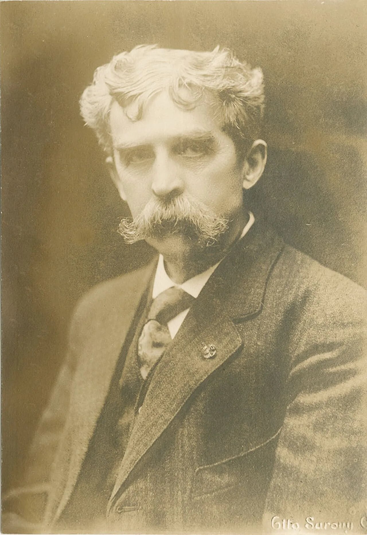 Porträt von Hugh Antoine d'Arcy (1843–1925) – Gedenkseite