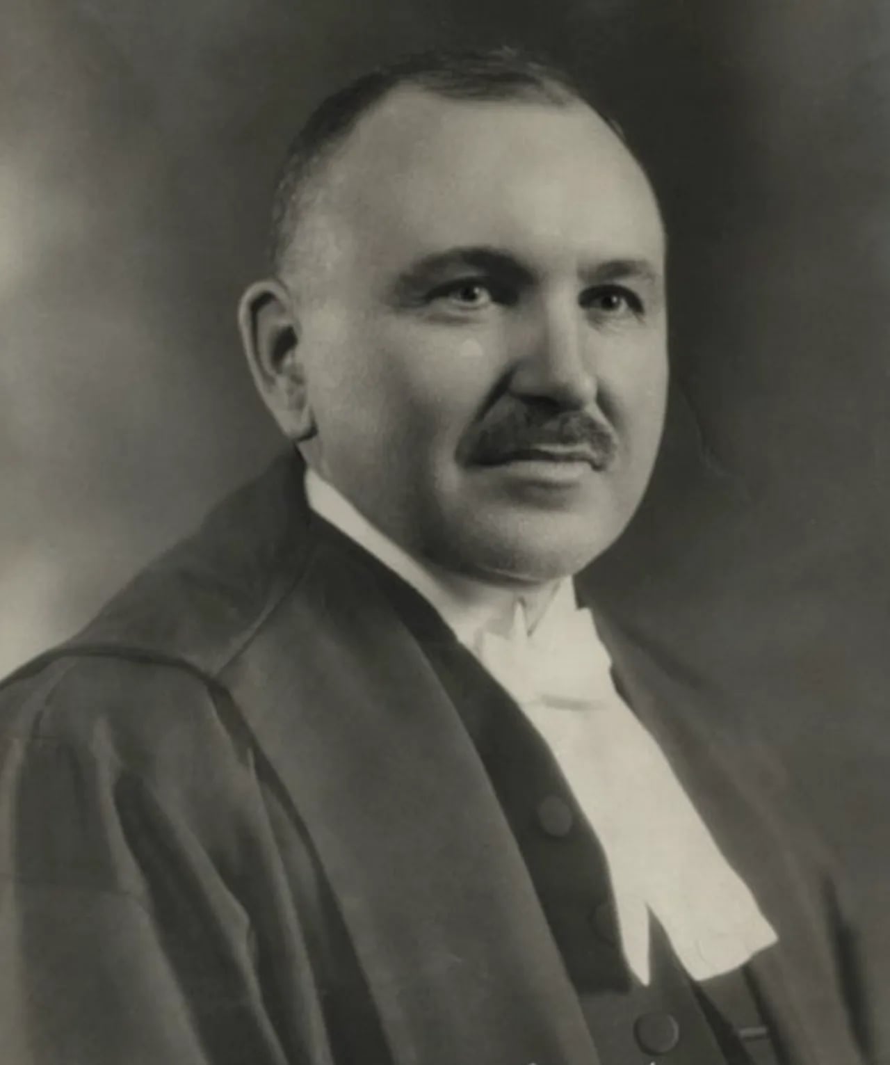 Portrait of Hyacinthe-Adélard Fortier (1875–1966) – memorial page