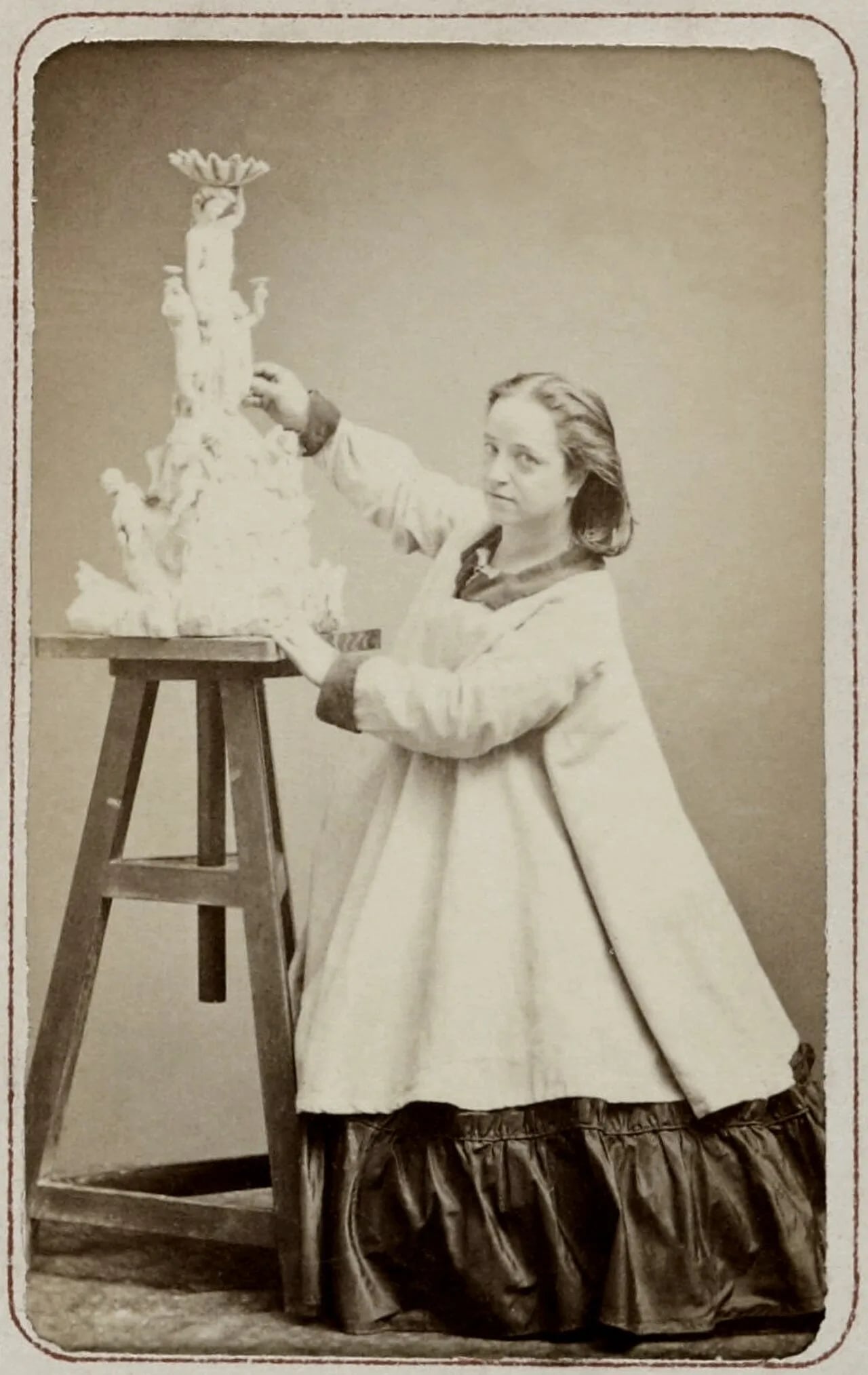 Portrait of Hélène Bertaux (1825–1909) – memorial page