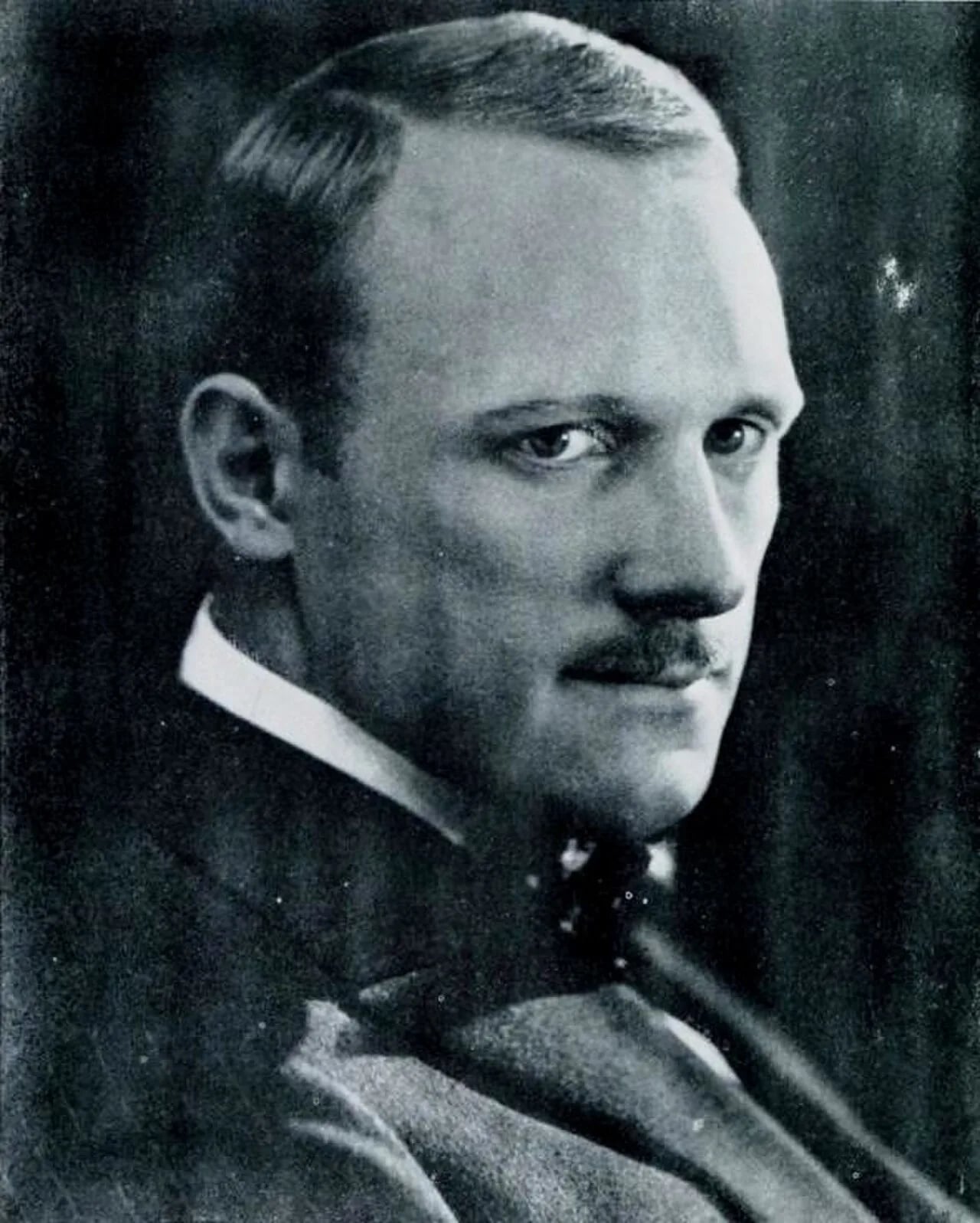 Porträt von Irvin Willat (1890–1976) – Gedenkseite