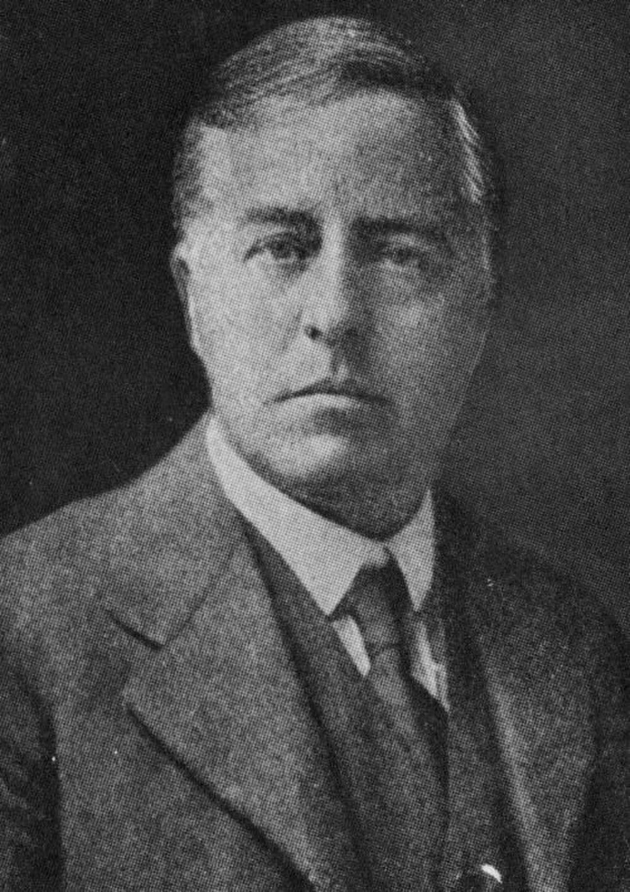 Portrait of James Jeans (1877–1946) – memorial page