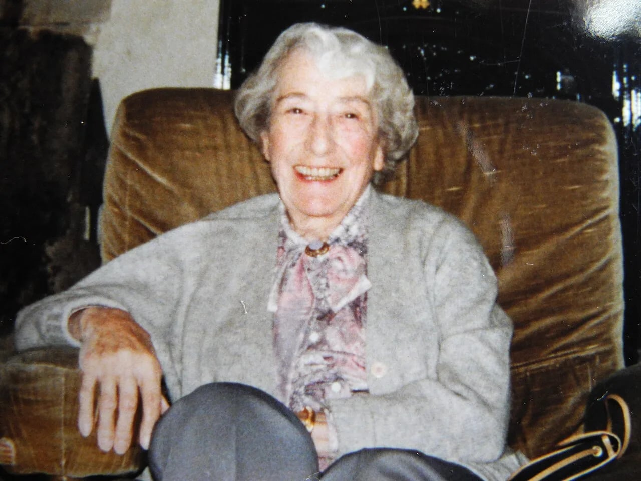 Portrait of Jacqueline Bret-André (1904–2006) – memorial page