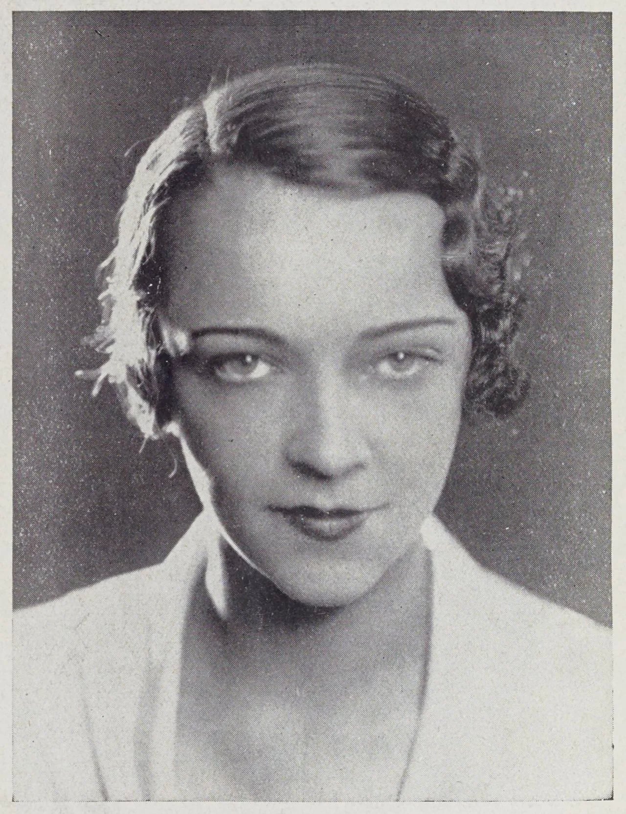 Portrait of Jacqueline Delubac (1907–1997) – memorial page