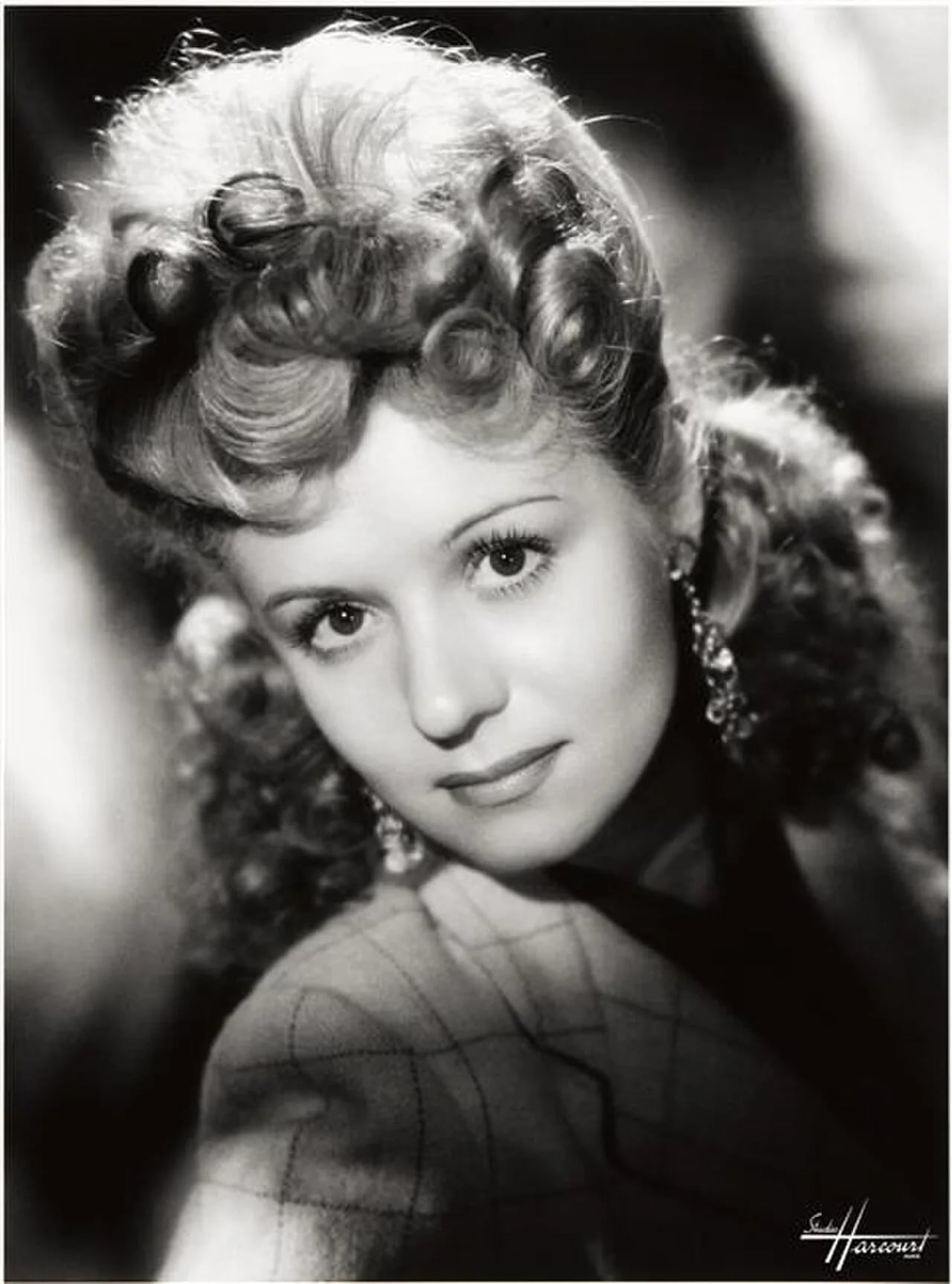 Portrait of Jacqueline Gauthier (1921–1982) – memorial page