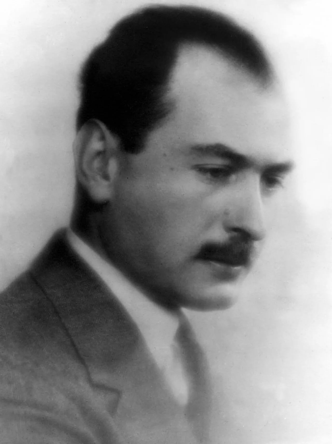 Portrait of Jacques Arthuys (1894–1943) – memorial page
