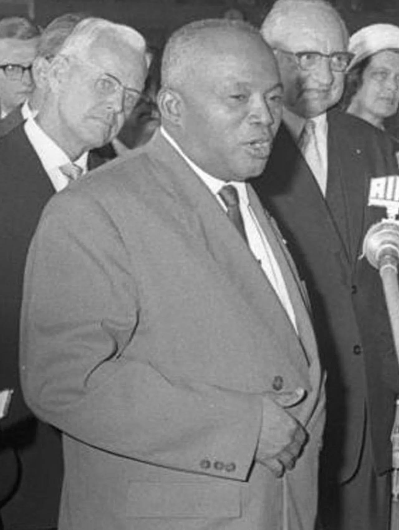Porträt von Philibert Tsiranana (1912–1978) – Gedenkseite