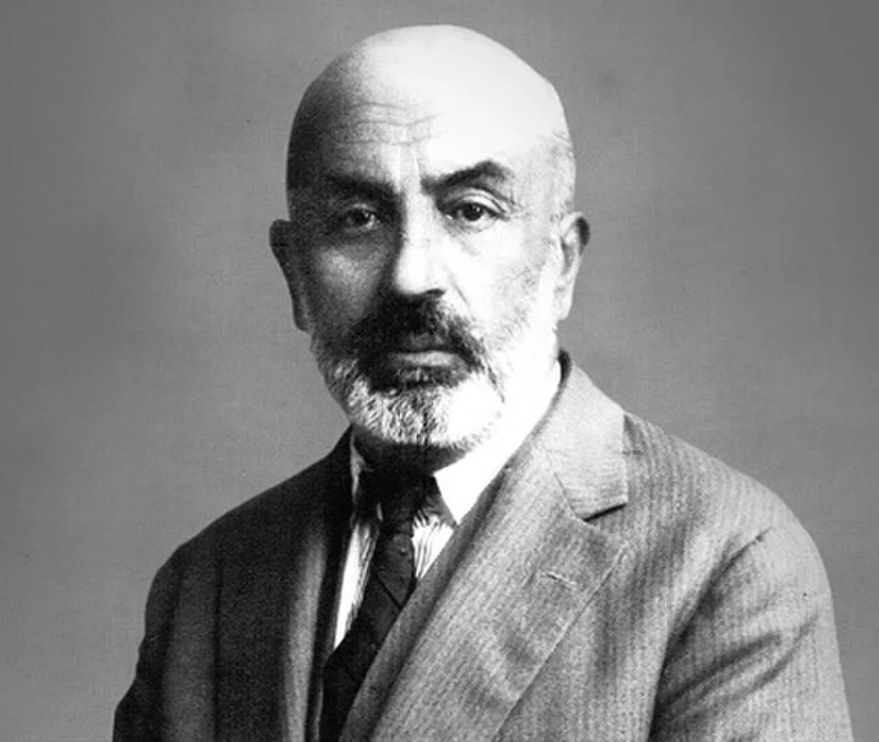 Portrait of Mehmet Âkif Ersoy (1873–1936) – memorial page