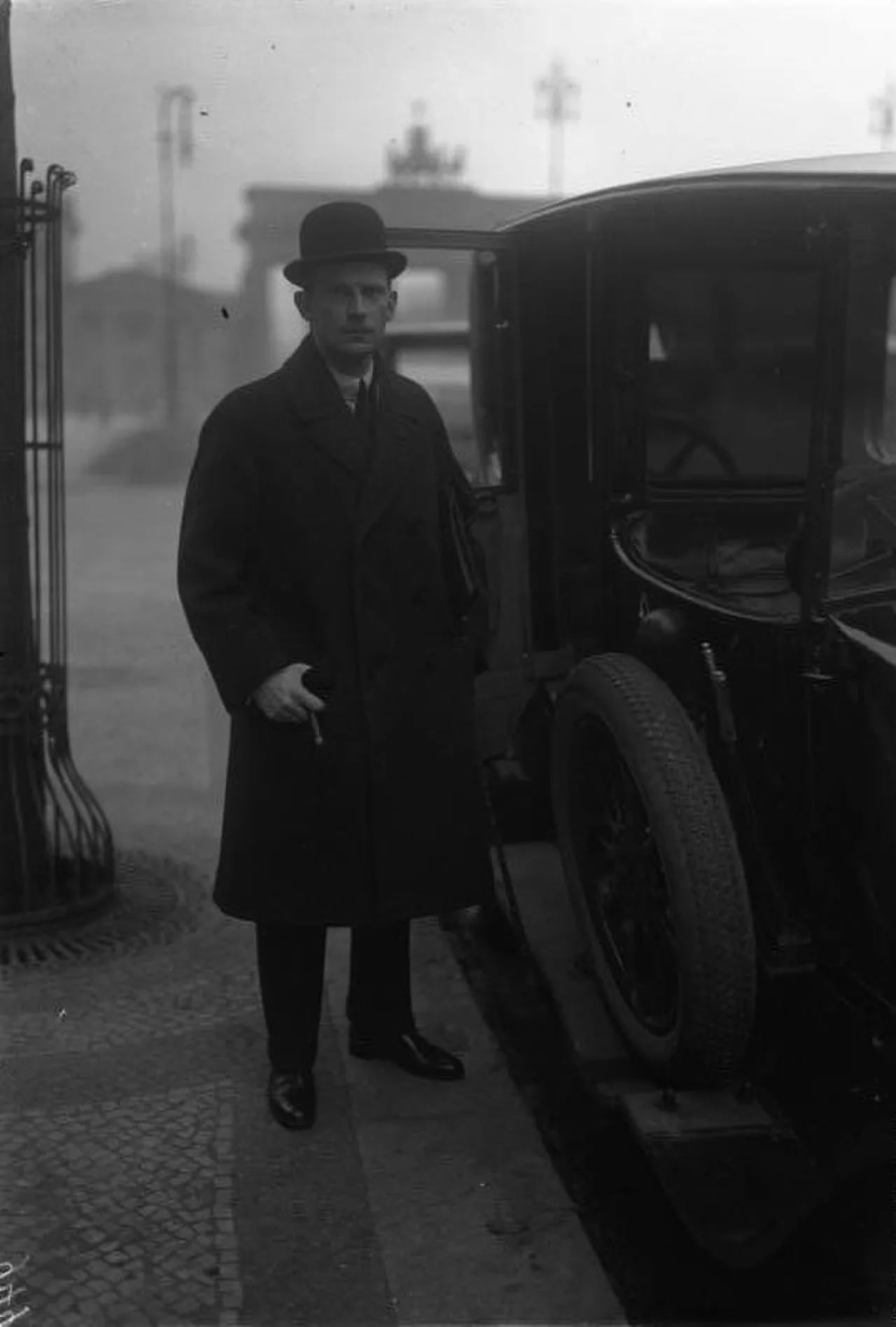 Portrait of Gerhard Graf von Kanitz (1884–1949) – memorial page