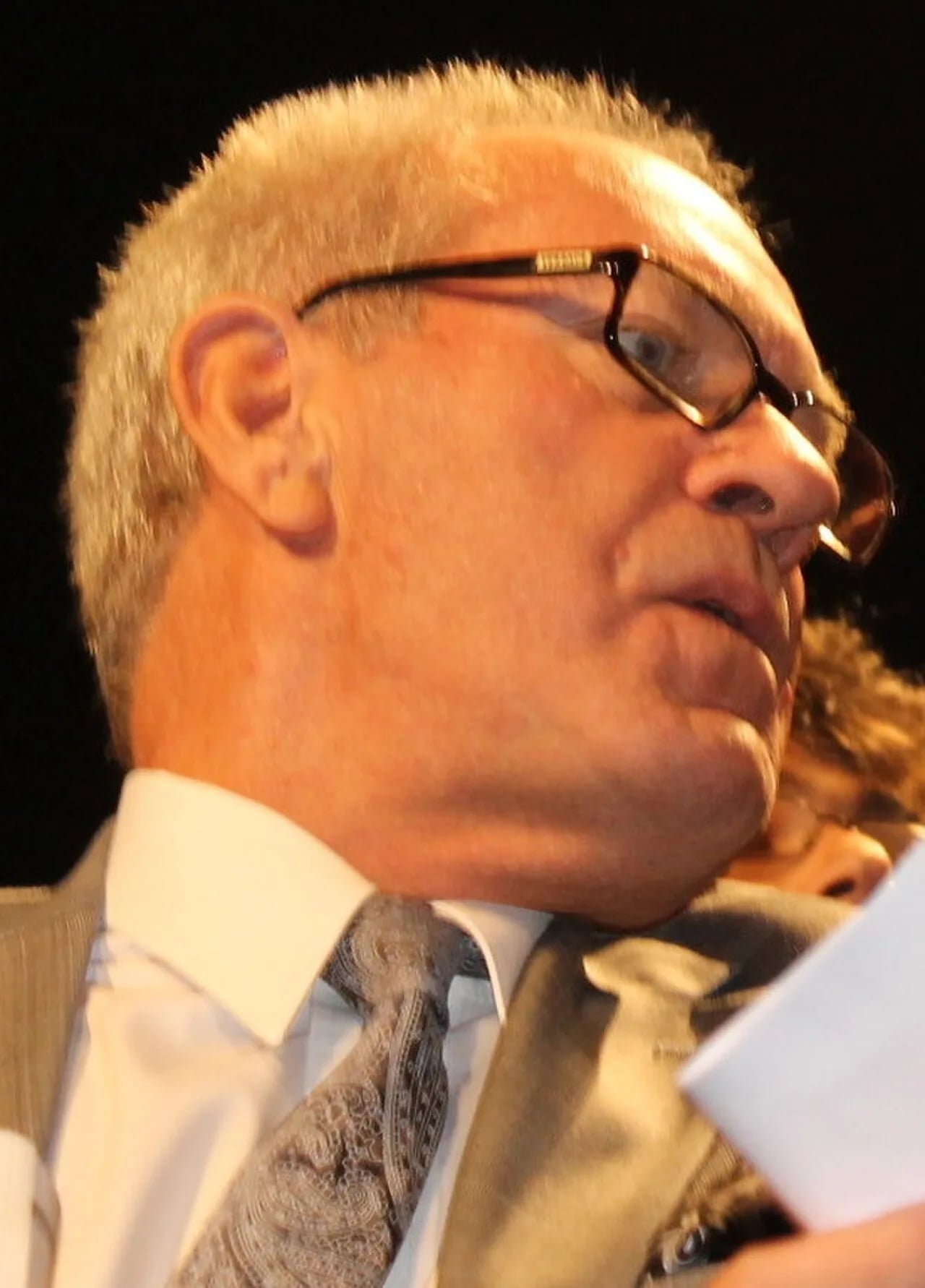 Porträt von Jean-Michel Dubois (1943–2025) – Gedenkseite
