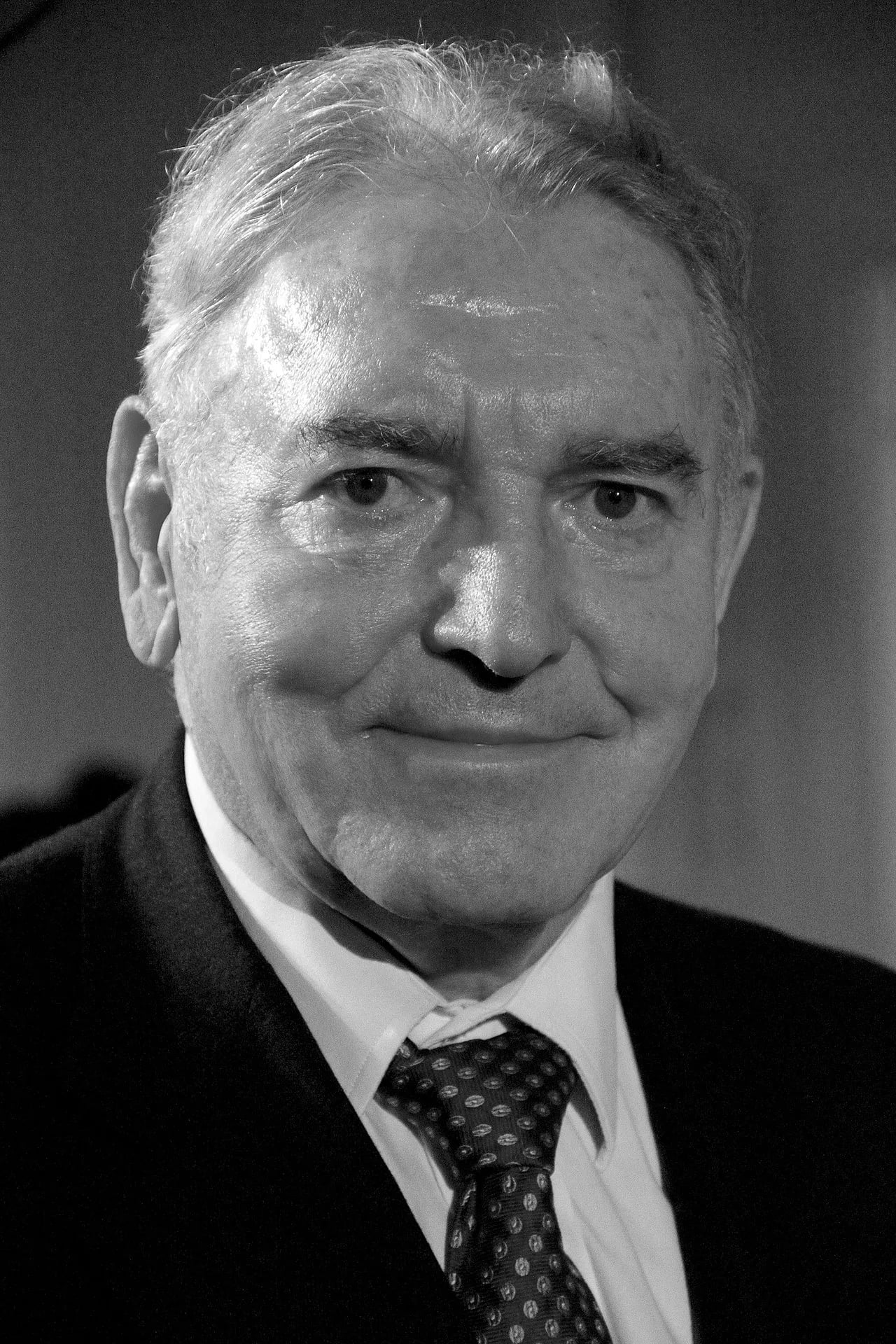 Porträt von Jean-Michel Dubernard (1941–2021) – Gedenkseite