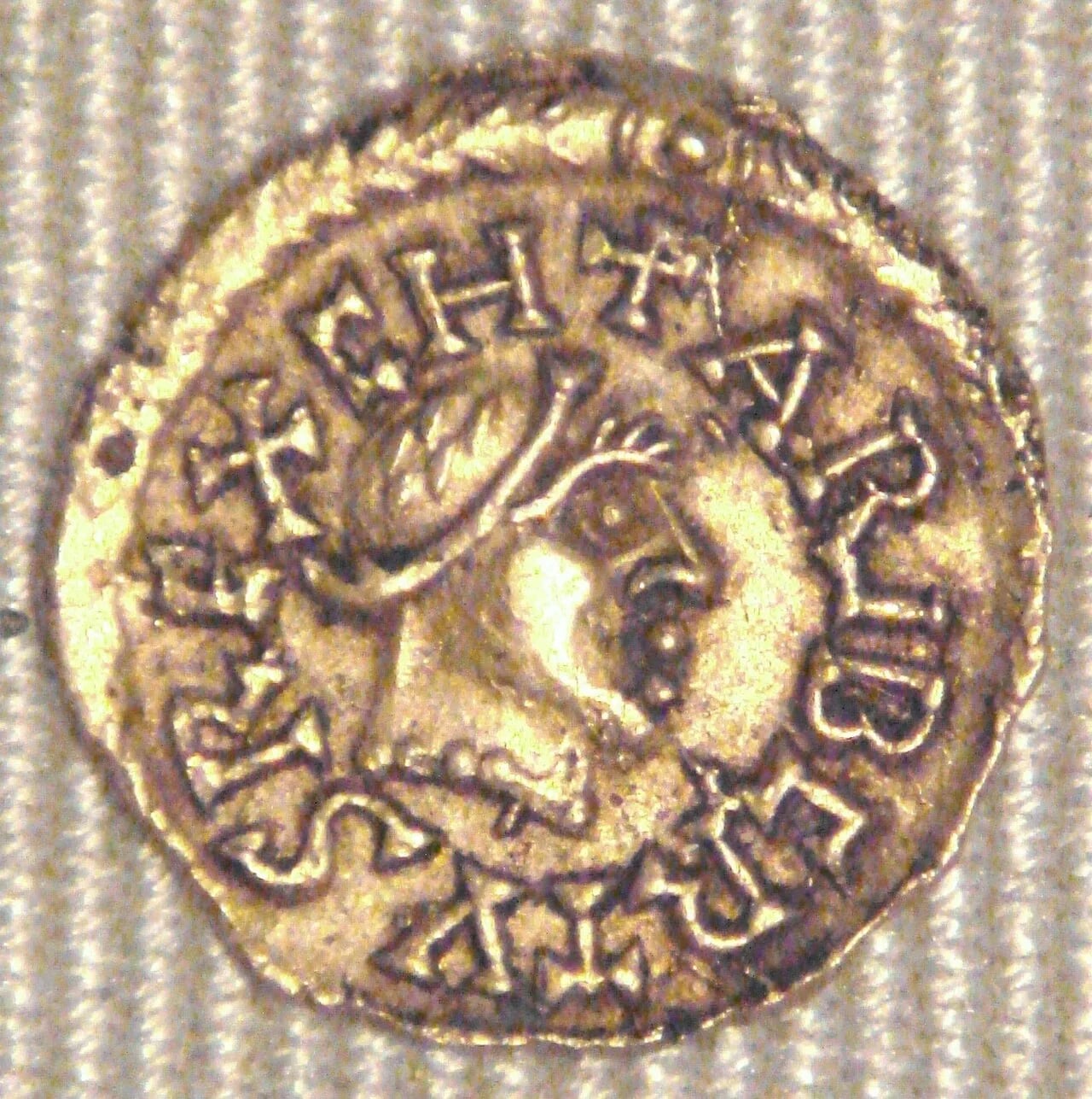 Portrait of Charibert II. (618–632) – memorial page