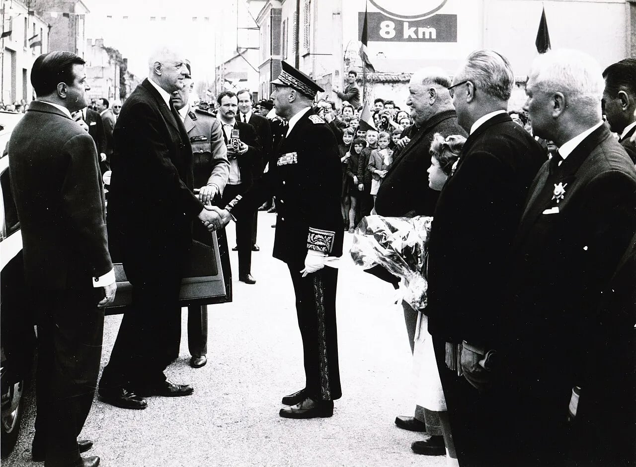 Porträt von Jean-Émile Vié (1915–2015) – Gedenkseite