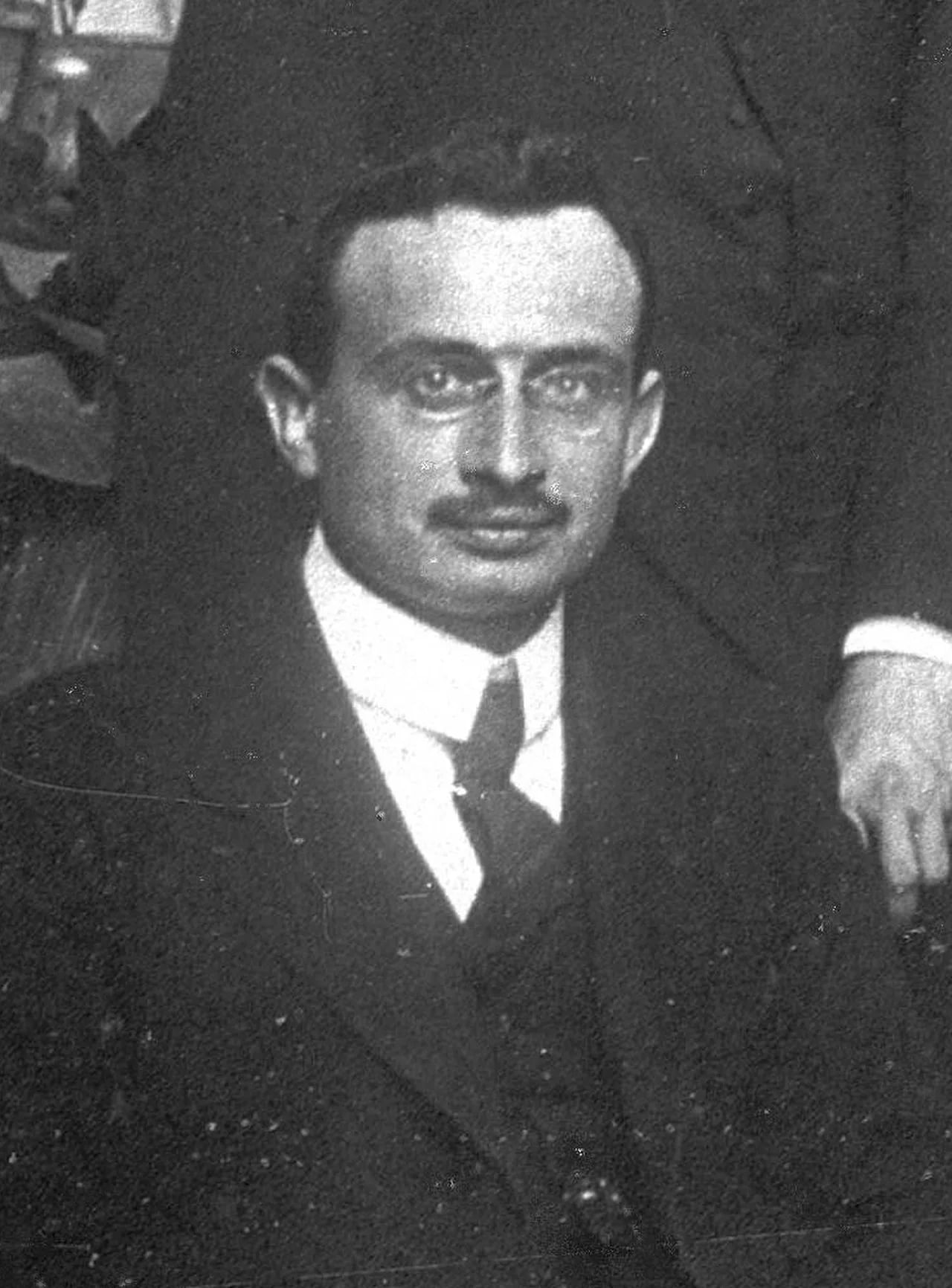 Porträt von Jean Bayet (1892–1969) – Gedenkseite