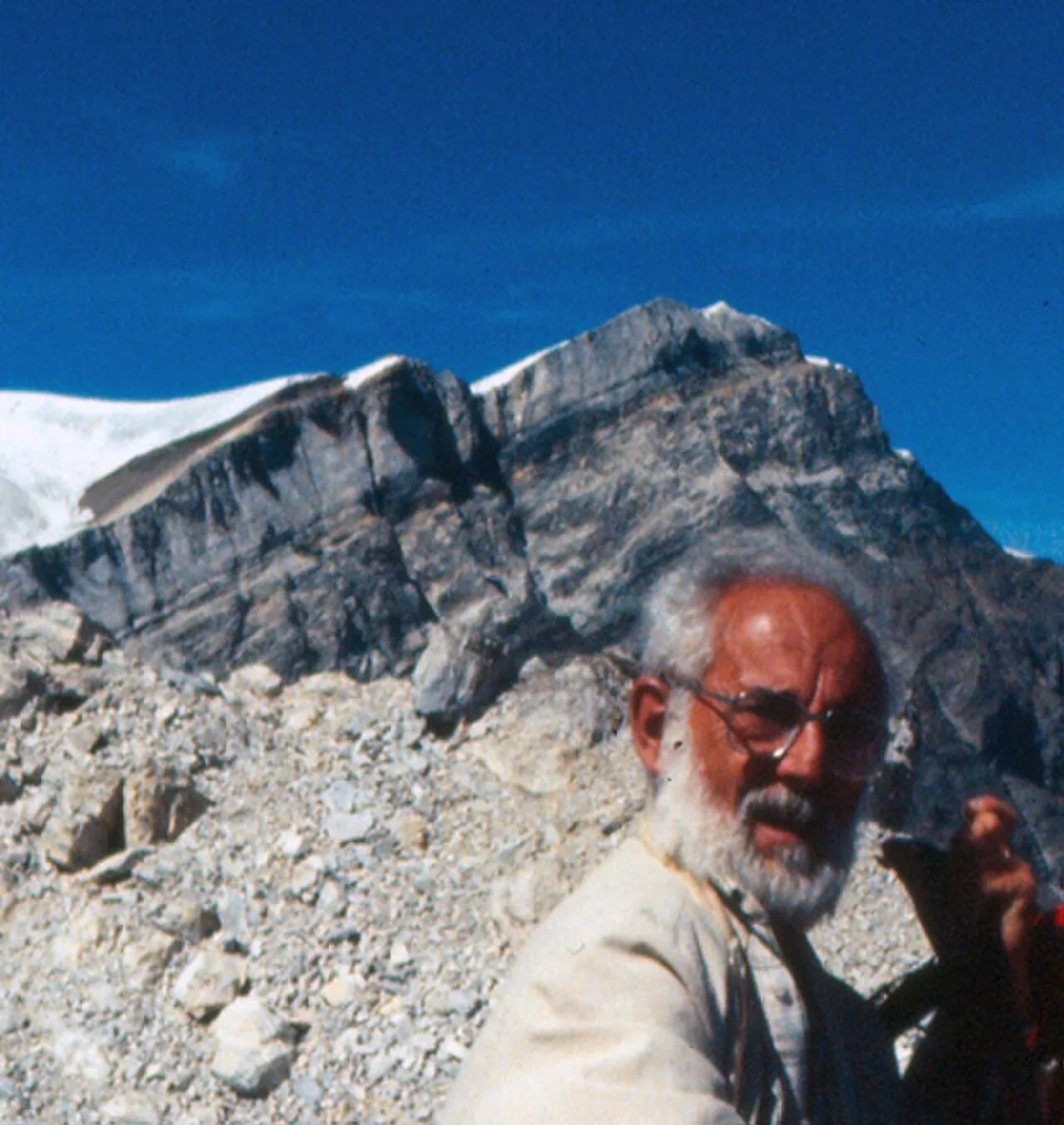 Porträt von Jean Fabre (1925–2020) – Gedenkseite
