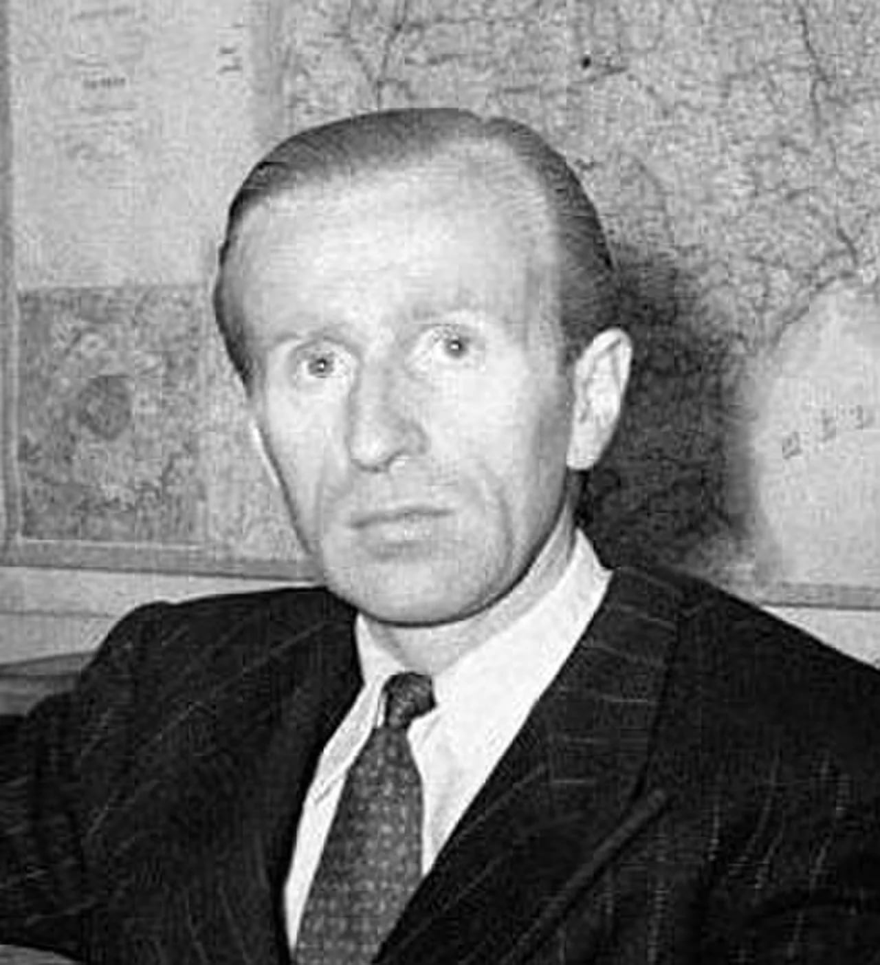 Portrait of Jean Hérold-Paquis (1912–1945) – memorial page