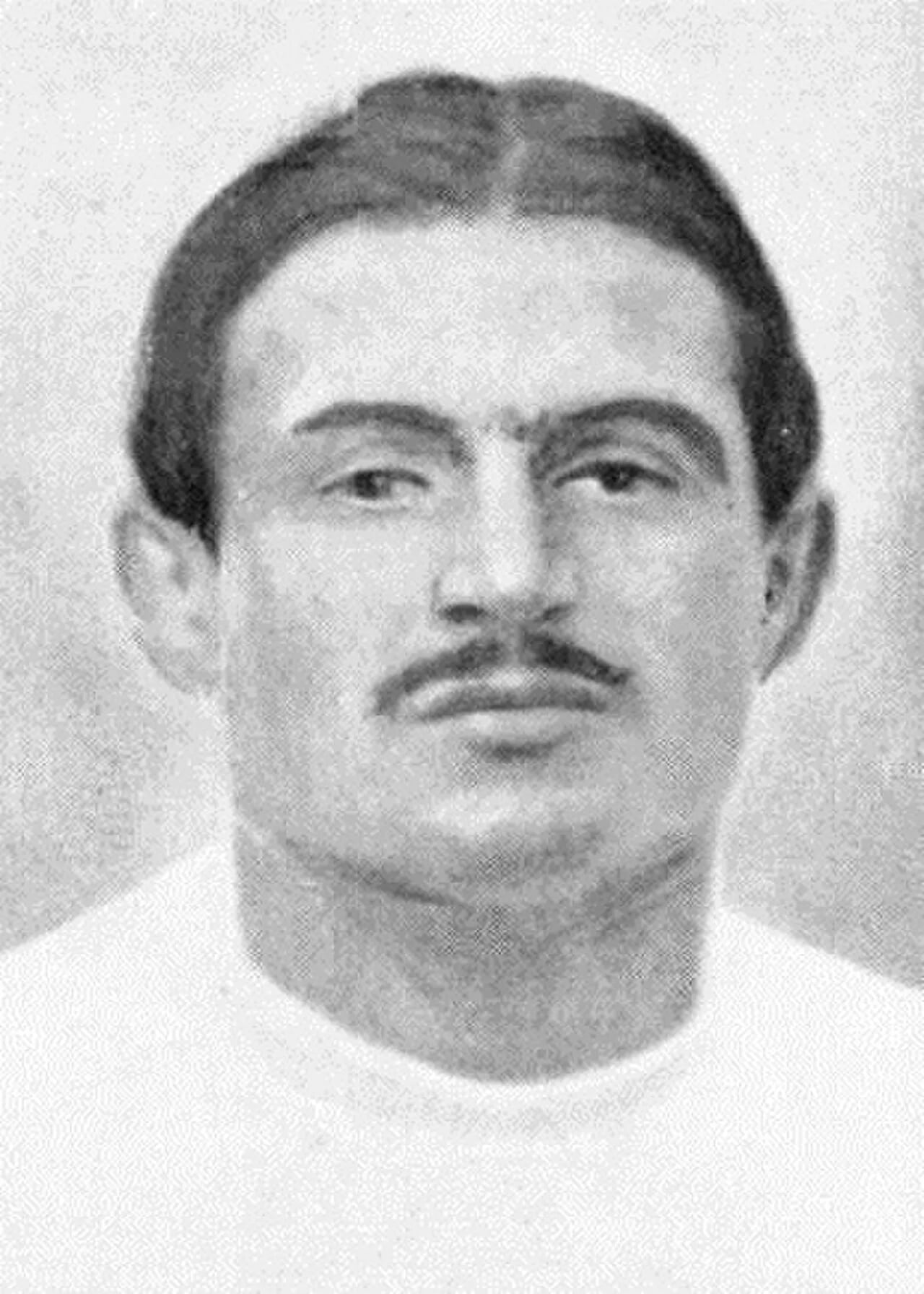 Portrait of Jean Larribau (1889–1916) – memorial page
