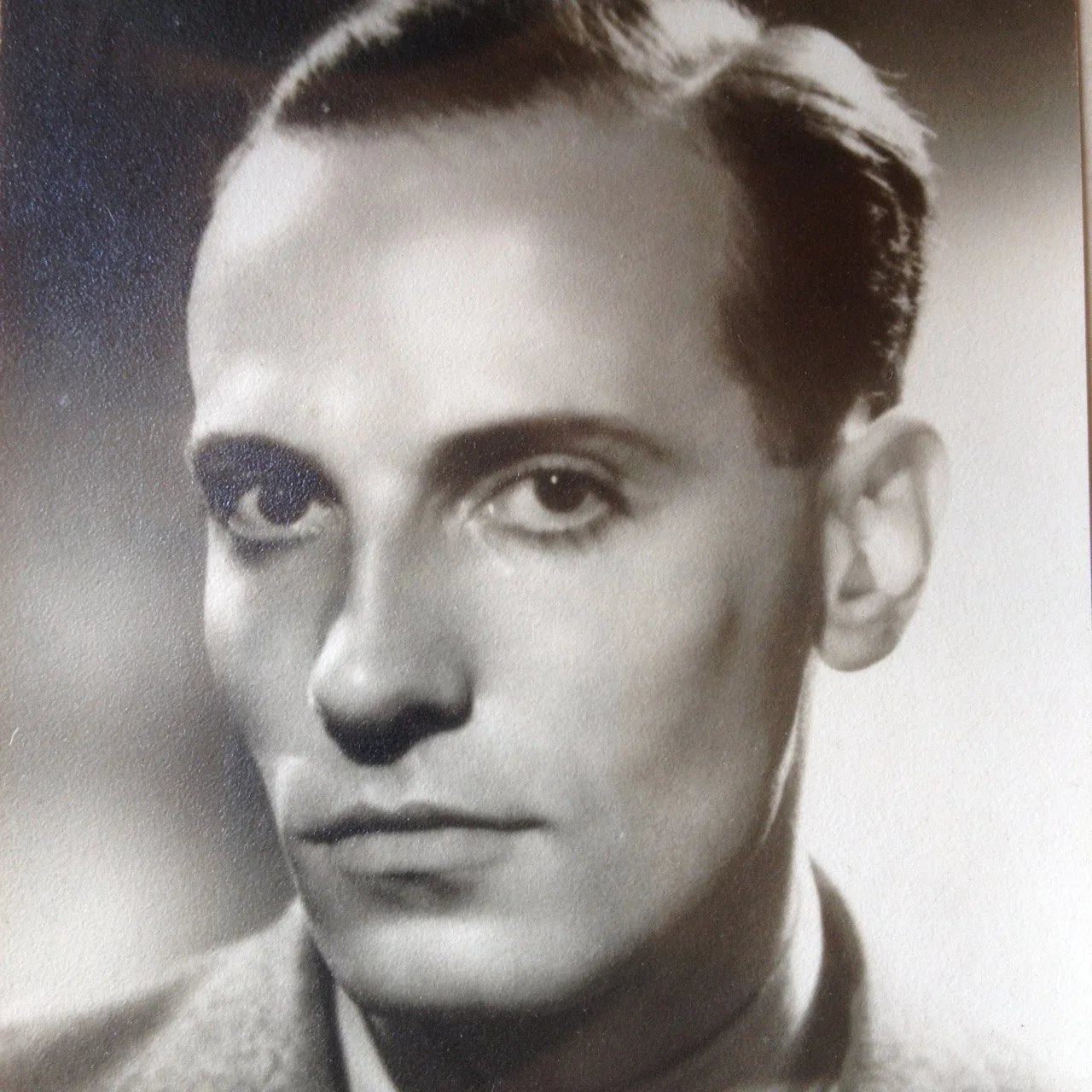 Portrait of Jean Queval (1913–1990) – memorial page
