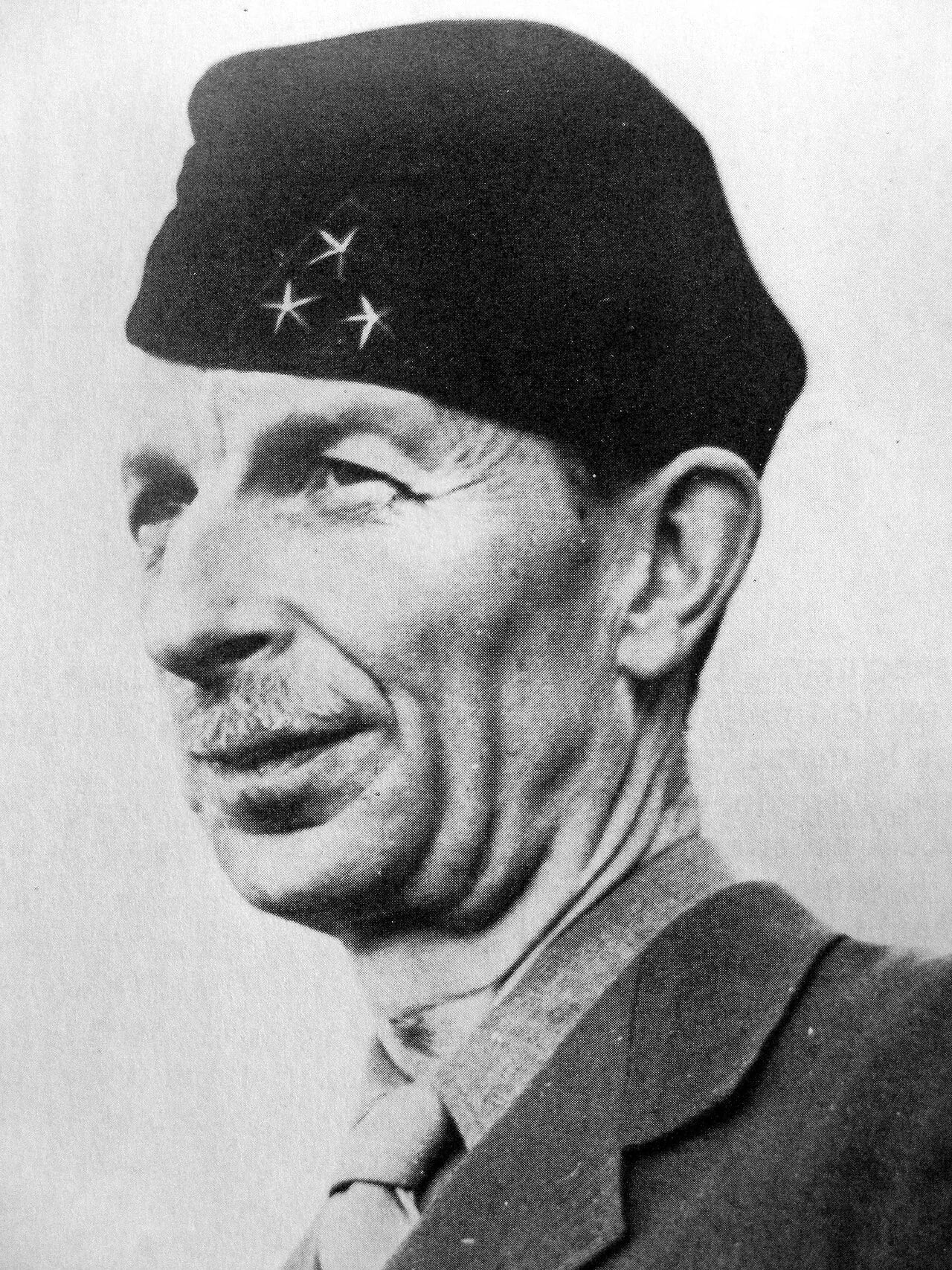Portrait of Jean Touzet du Vigier (1888–1980) – memorial page
