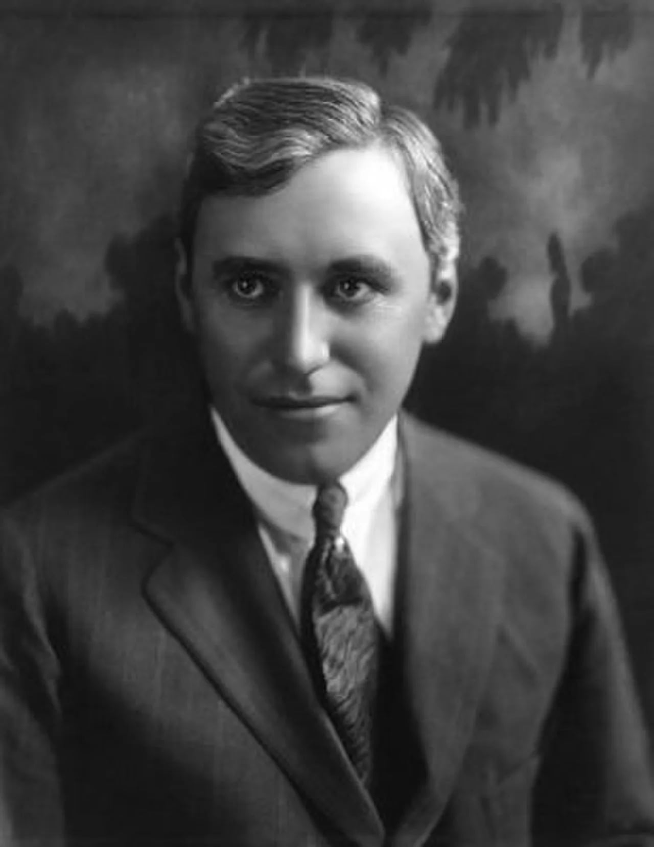 Portrait of Mack Sennett (1880–1960) – memorial page