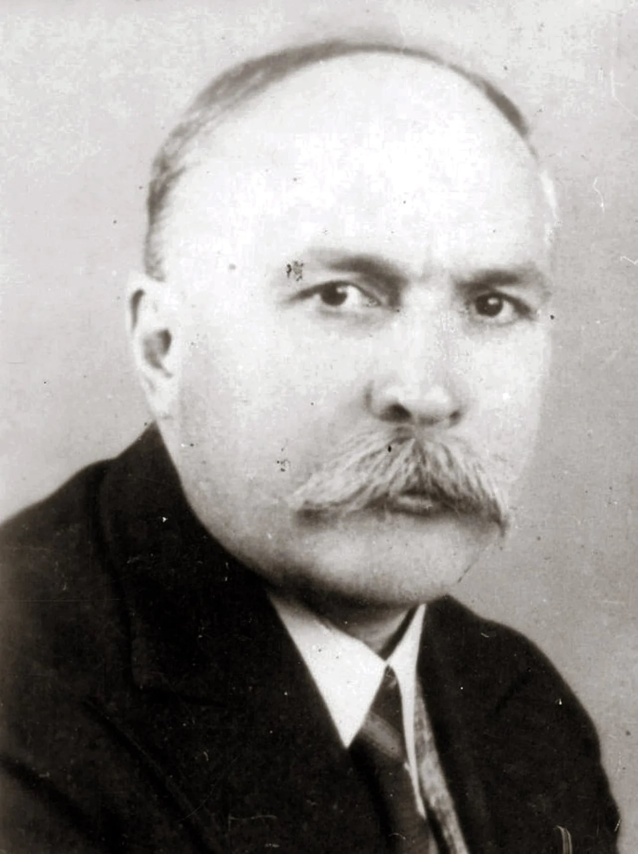 Portrait of Kazimierz Pużak (1883–1950) – memorial page