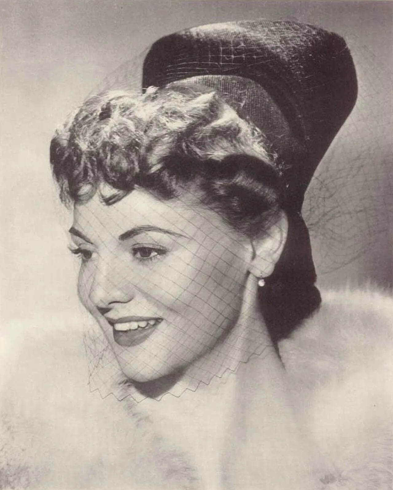 Porträt von Jeanne Cagney (1919–1984) – Gedenkseite