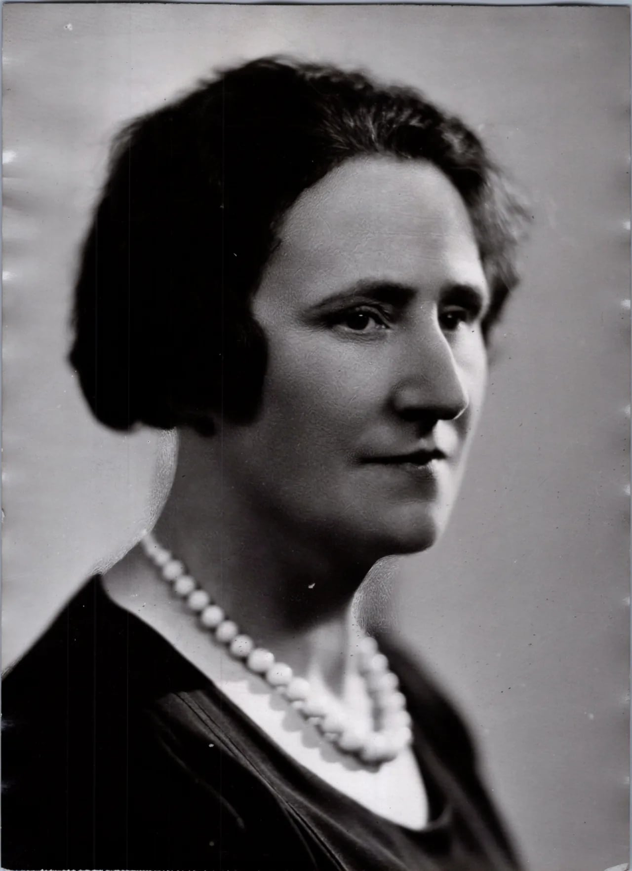 Porträt von Jeanne Nabert (1883–1969) – Gedenkseite