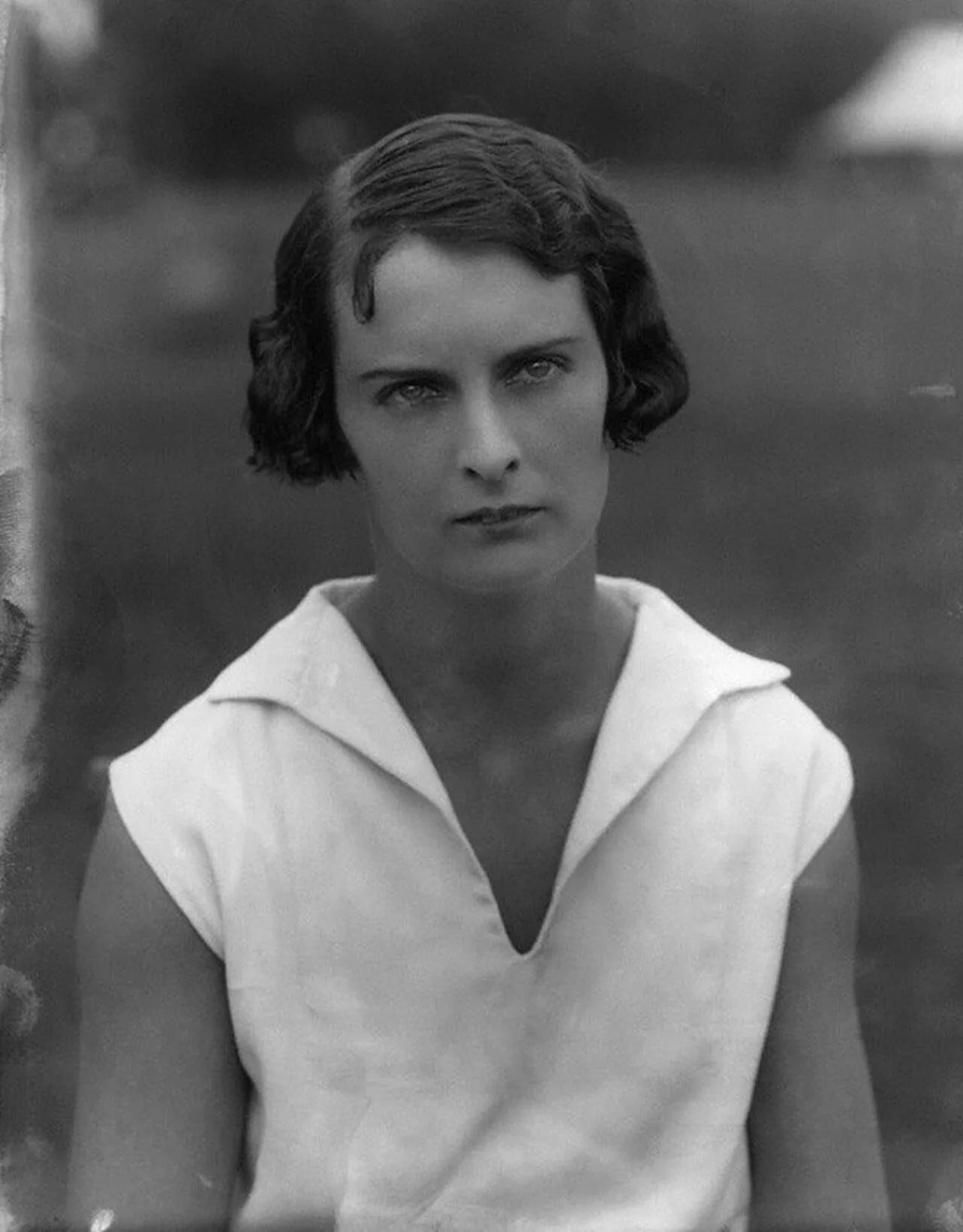 Portrait of Joan Austin (1903–1998) – memorial page