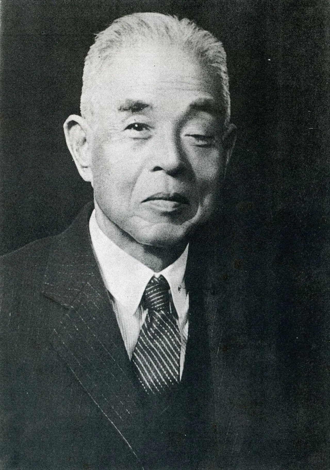 Portrait of Abe Isoo (1865–1949) – memorial page
