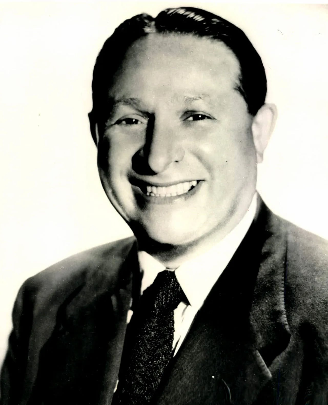Portrait of Abe Saperstein (1902–1966) – memorial page