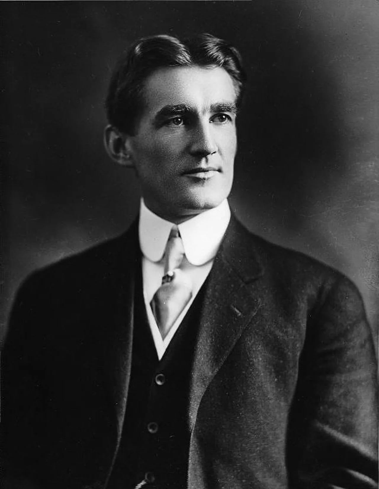 Porträt von John Wilson McConnell (1877–1963) – Gedenkseite