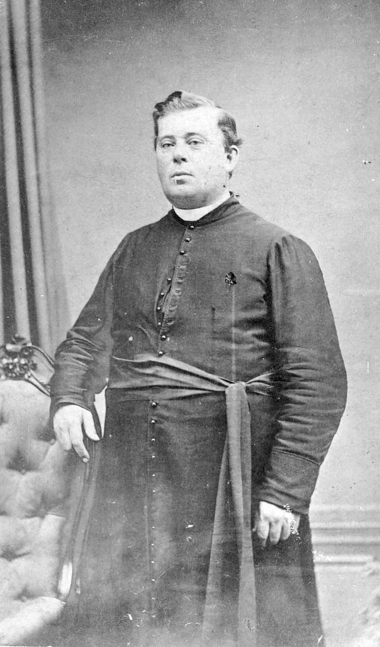 Porträt von Joseph-Théophile Allard (1842–1912) – Gedenkseite