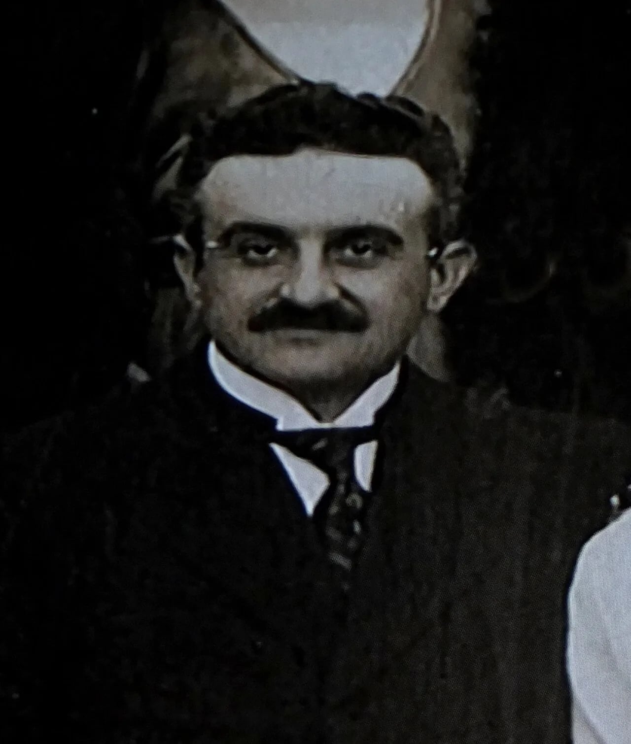 Portrait of Joseph Girard (1881–1962) – memorial page