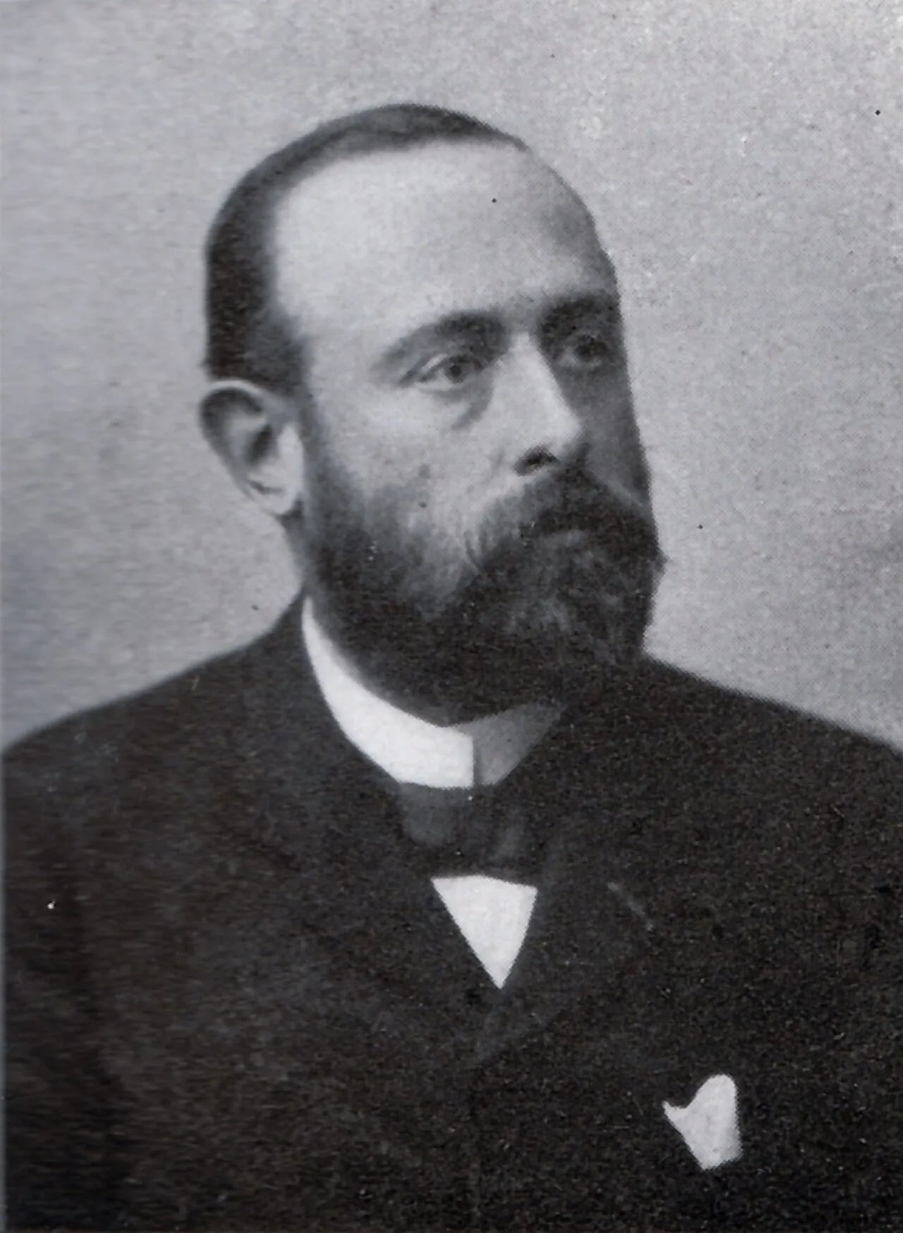 Portrait of Julien Dulait (1855–1926) – memorial page