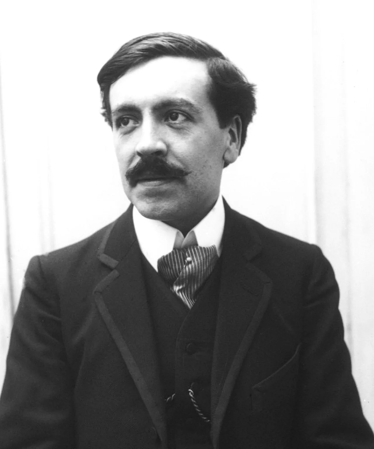 Porträt von Jules Bertaut (1877–1959) – Gedenkseite