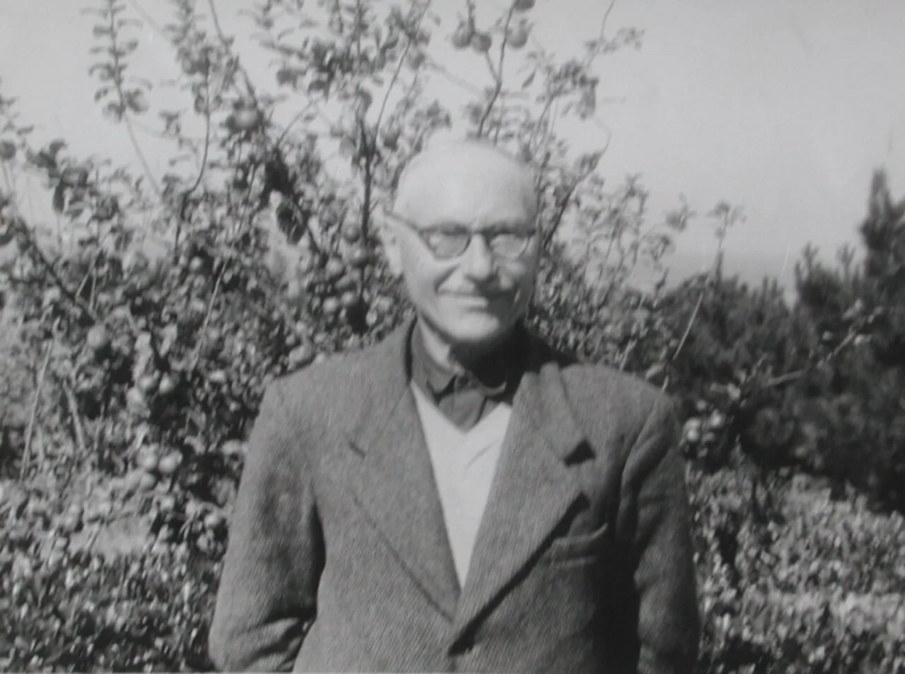 Porträt von Jules Gros (1890–1992) – Gedenkseite