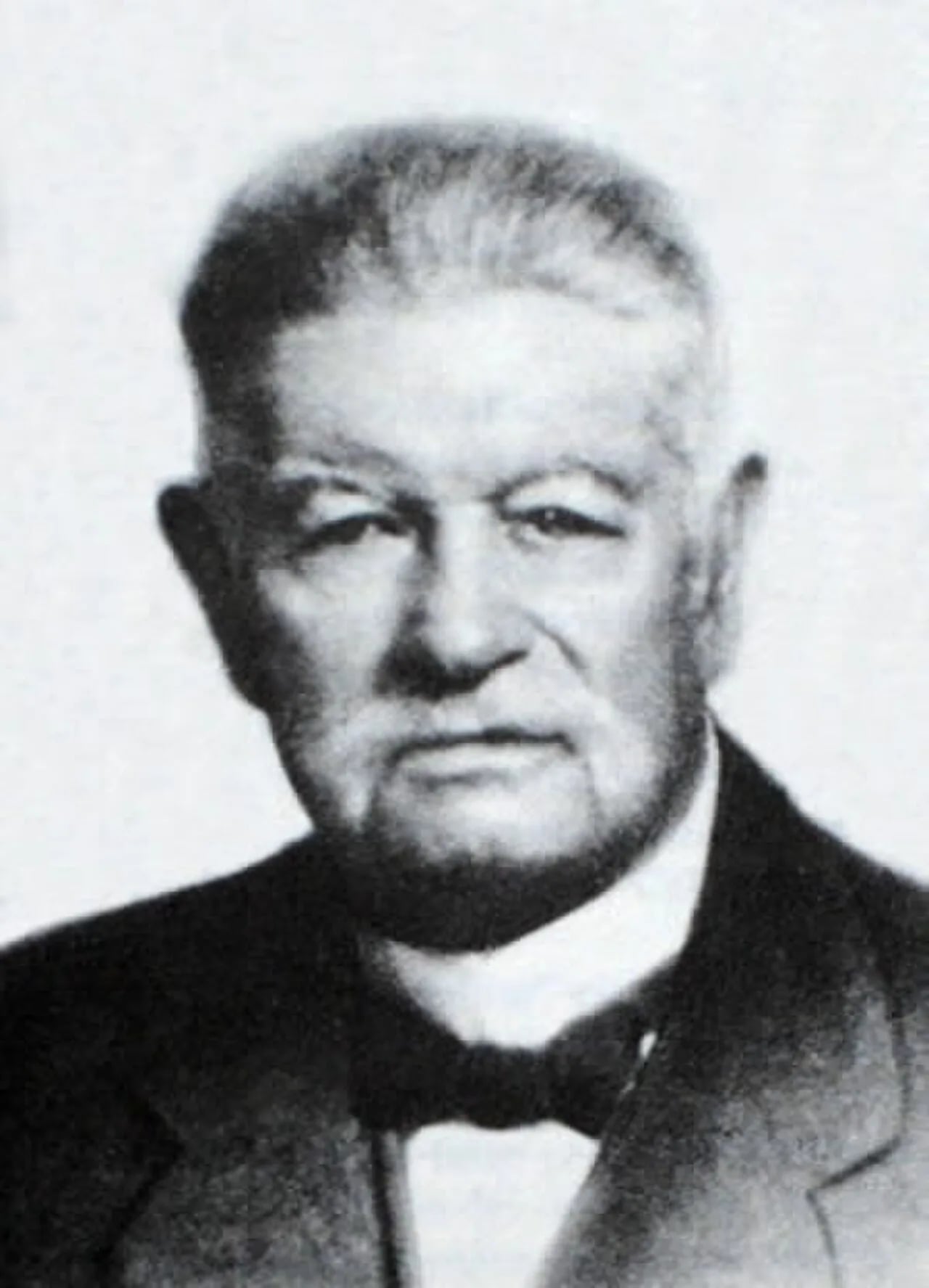 Portrait of Jules Hermann (1845–1924) – memorial page