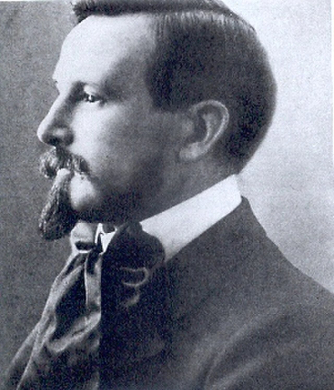 Portrait of Jules Leroux (1880–1915) – memorial page