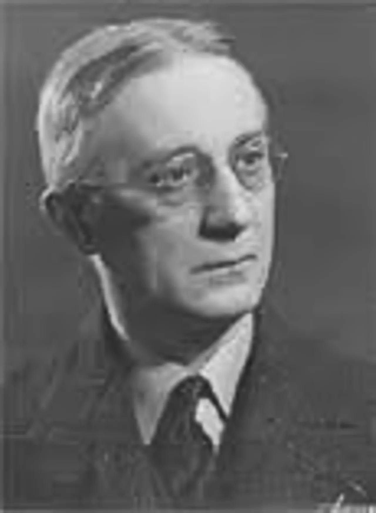 Portrait of Julien Peridier (1882–1967) – memorial page