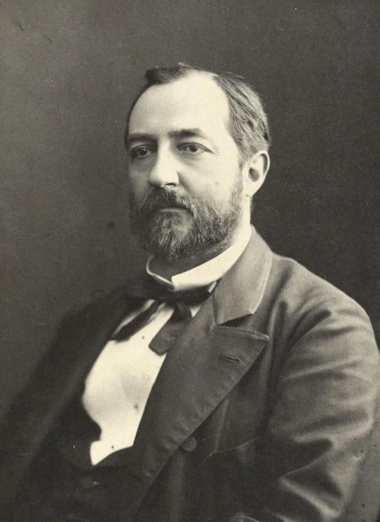 Portrait of Louis Fiaux (1847–1936) – memorial page