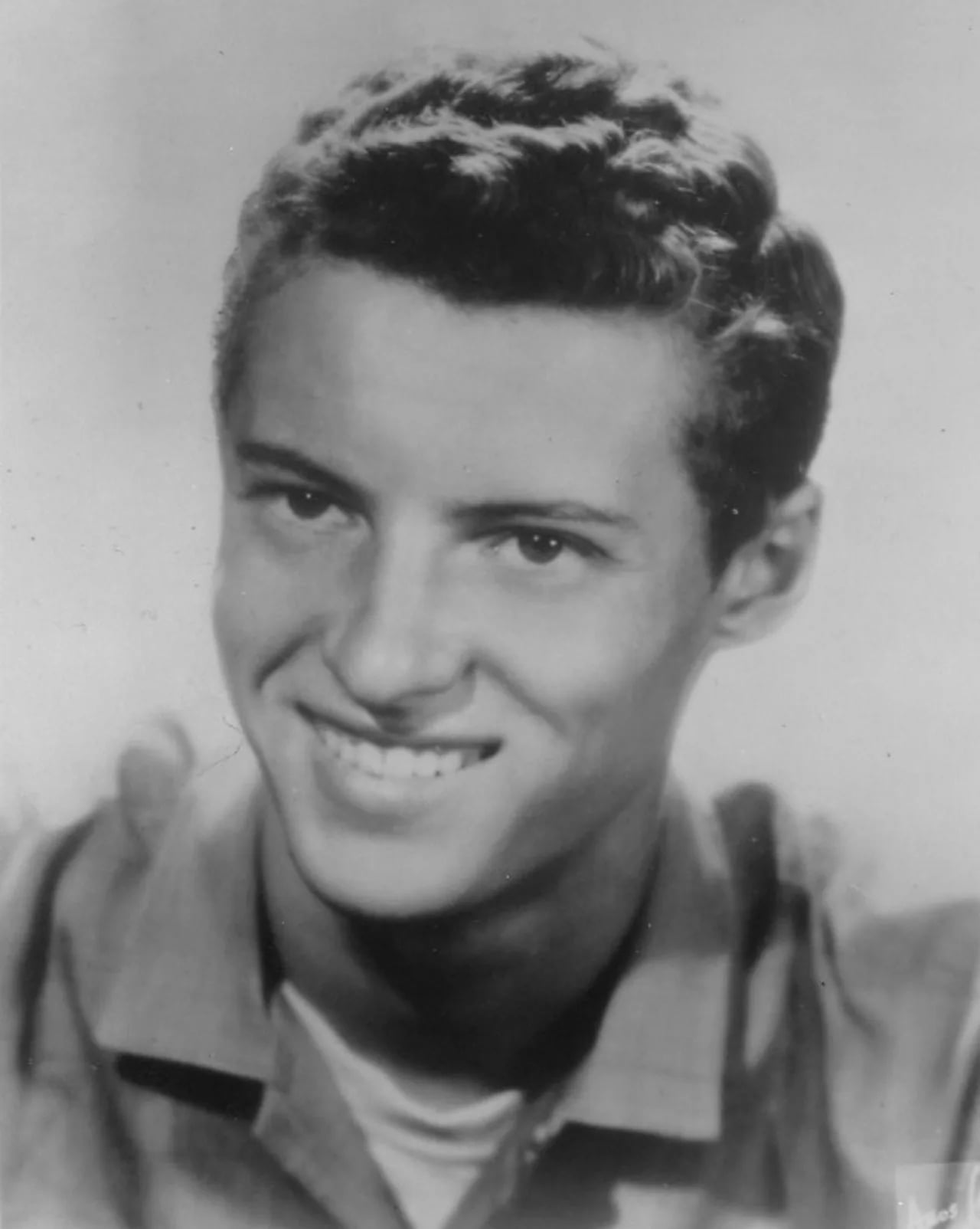 Porträt von Ken Osmond (1943–2020) – Gedenkseite