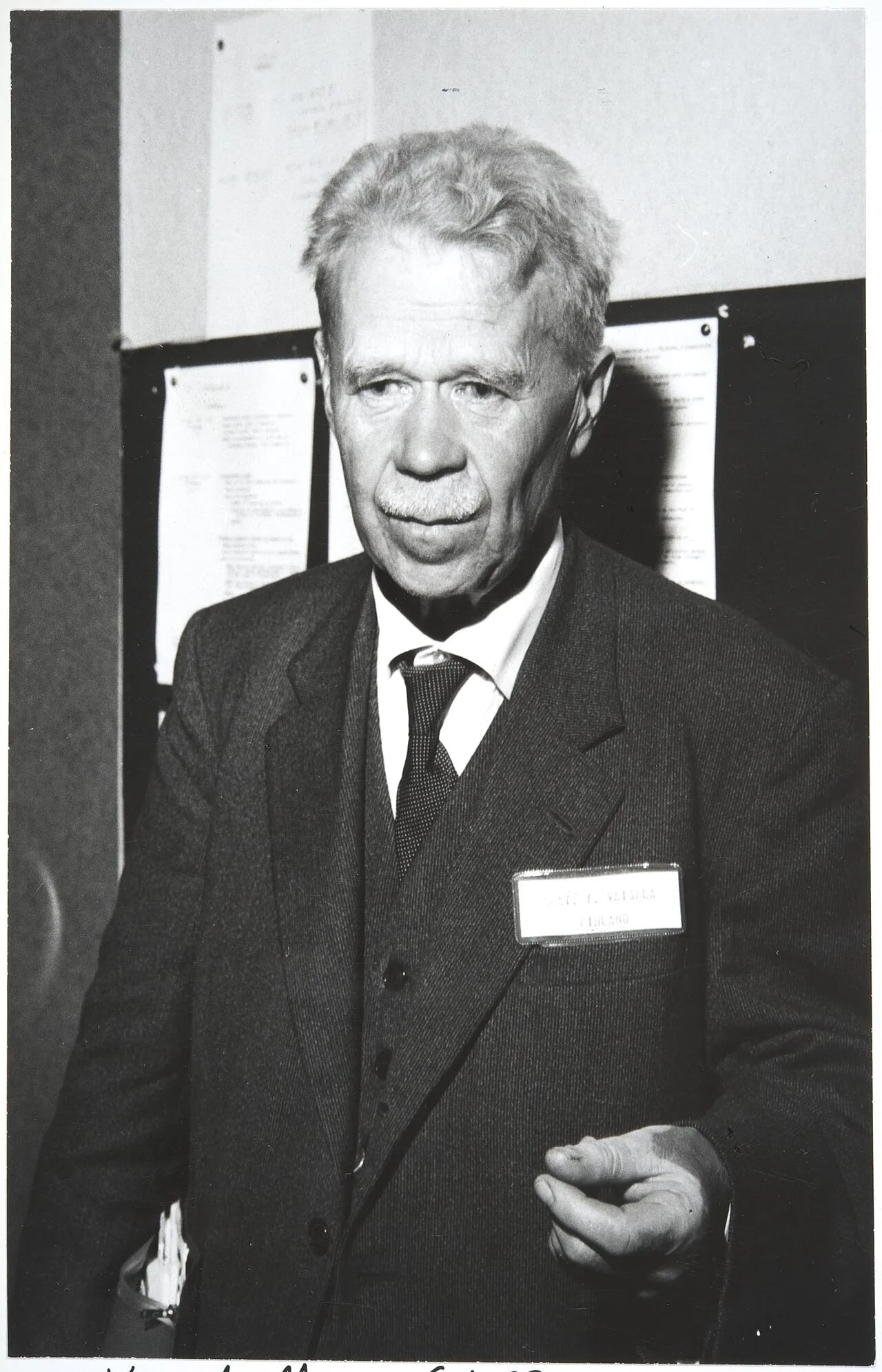 Porträt von Yrjö Väisälä (1891–1971) – Gedenkseite