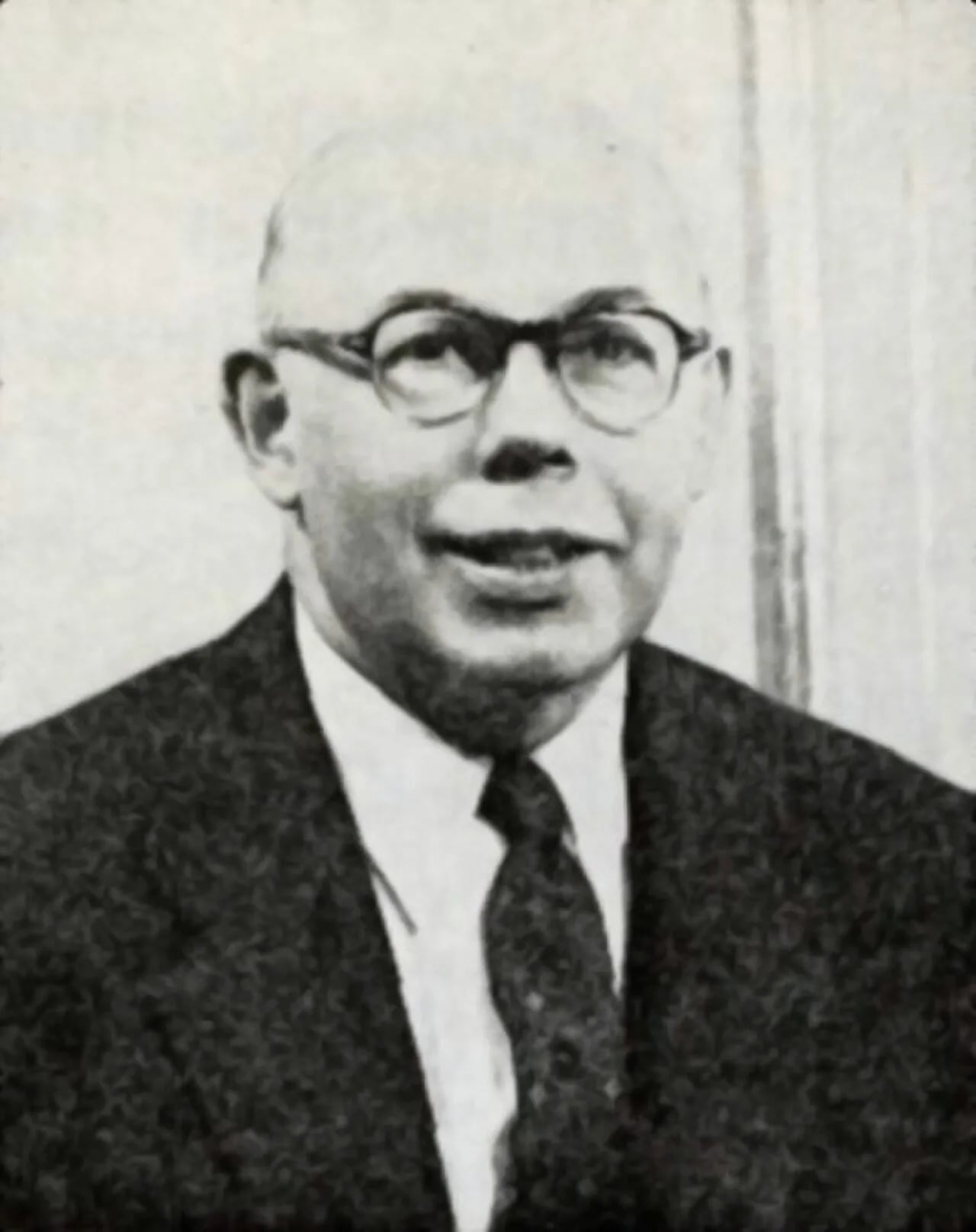 Porträt von Harold F. Smiddy (1900–1978) – Gedenkseite