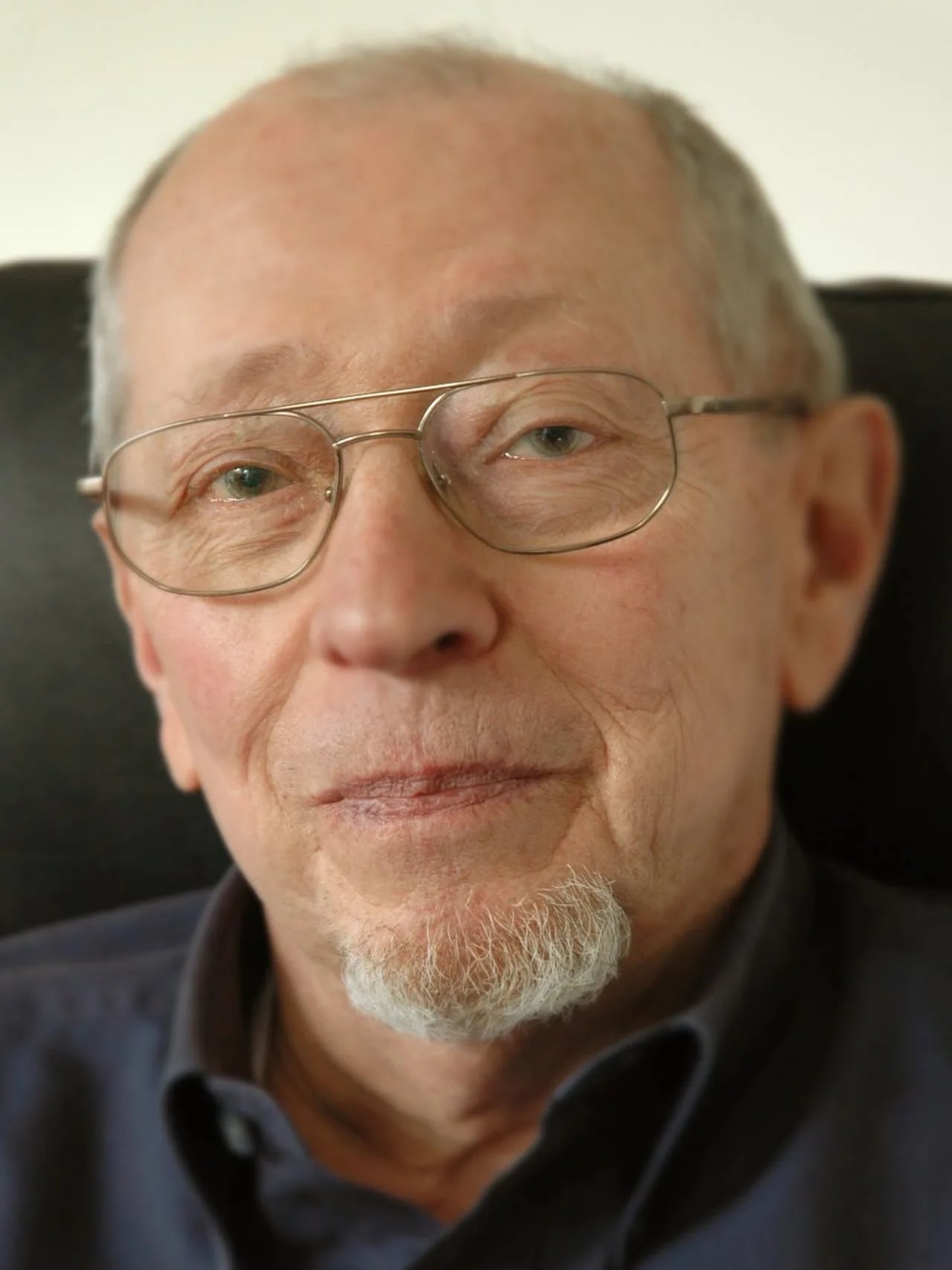 Portrait of Vic Nees (1936–2013) – memorial page