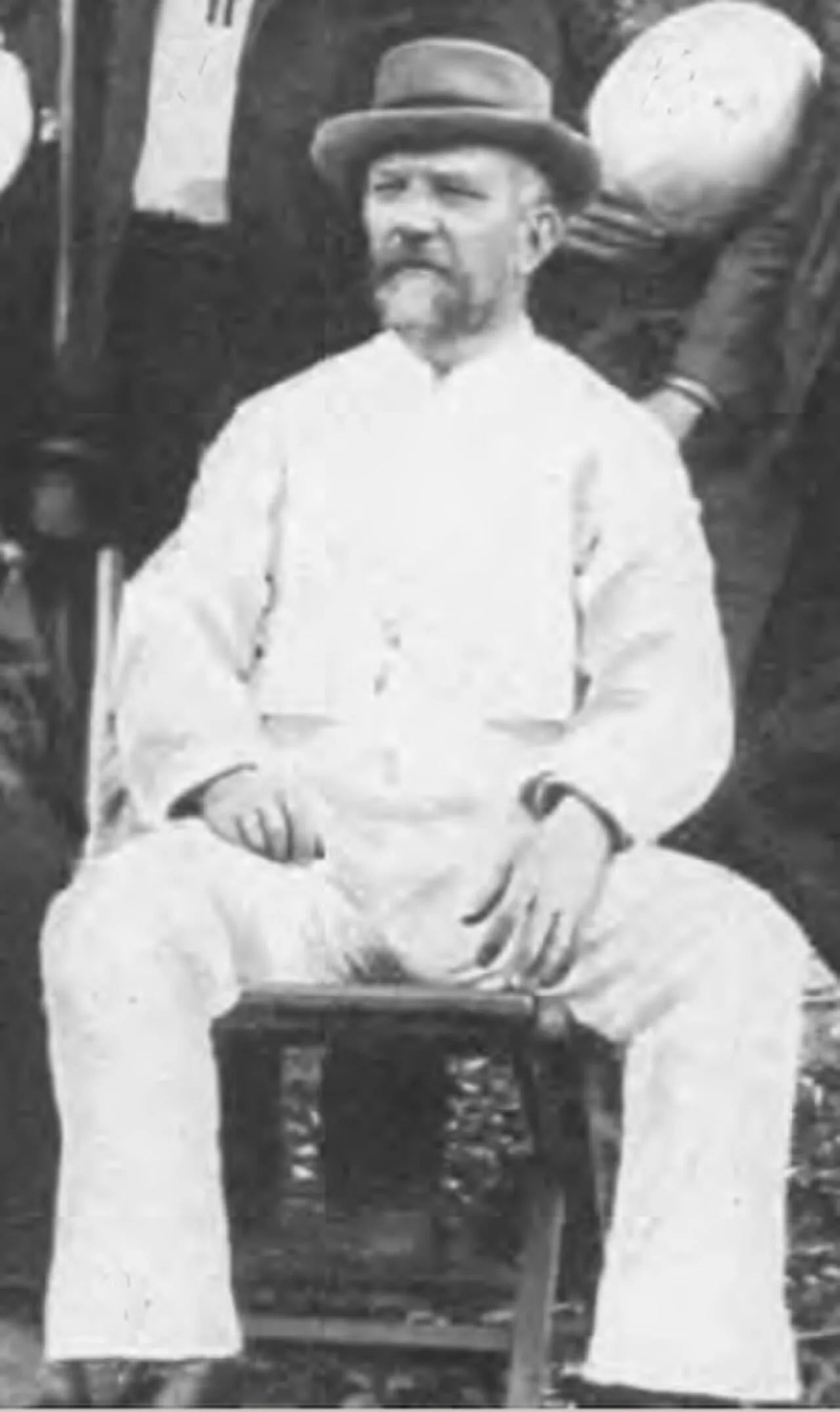 Porträt von Ernest François Cambier (1844–1909) – Gedenkseite