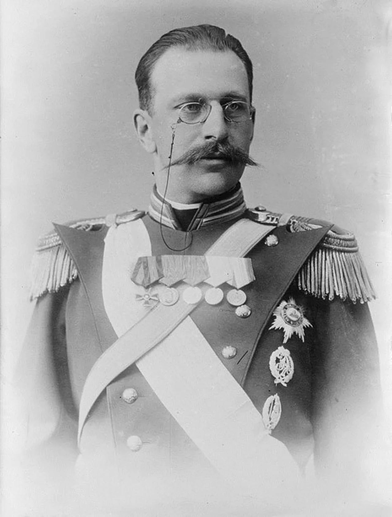 Porträt von Georg Alexander zu Mecklenburg (1859–1909) – Gedenkseite