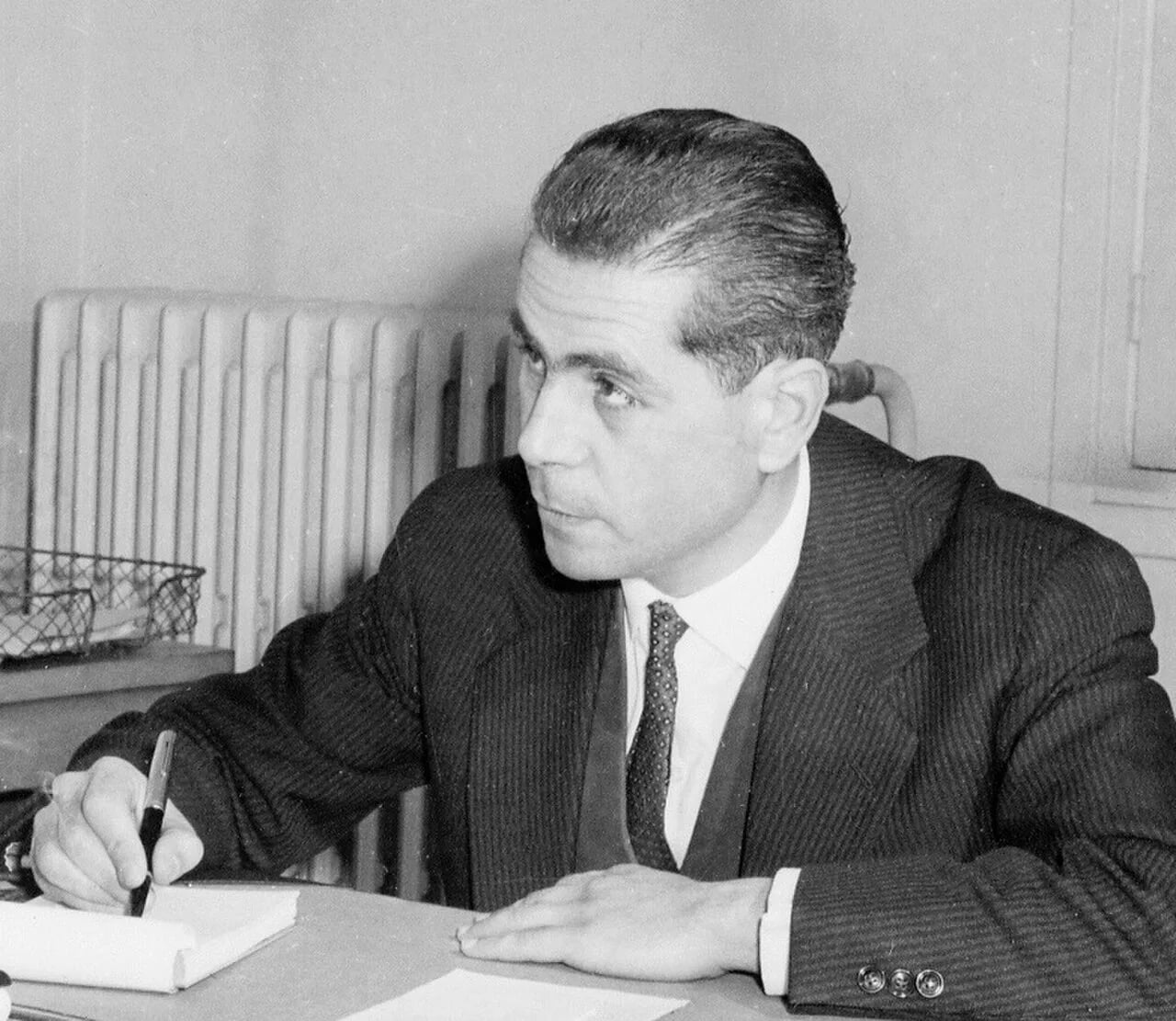 Porträt von Larbi Chraïbi (1921–2019) – Gedenkseite