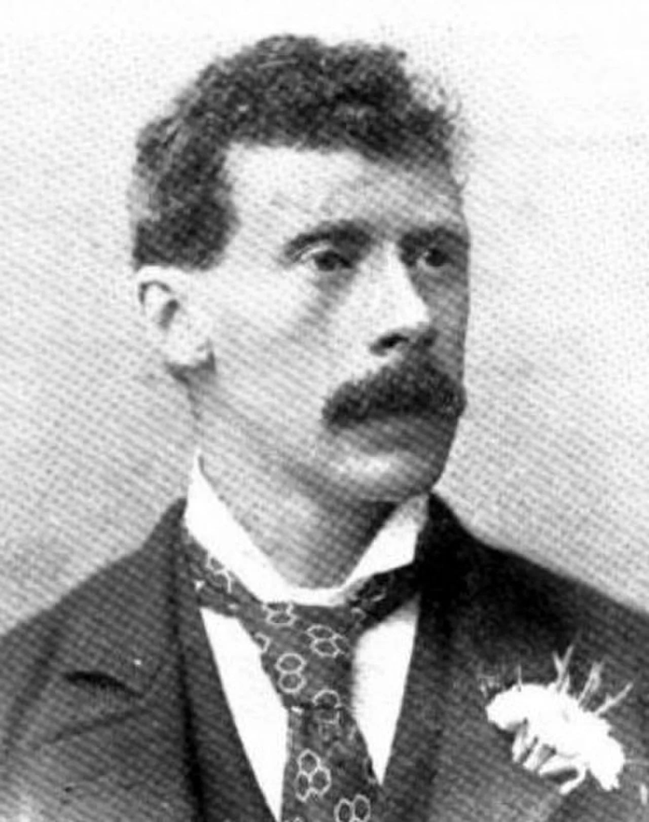 Portrait of Arthur Quiller-Couch (1863–1944) – memorial page