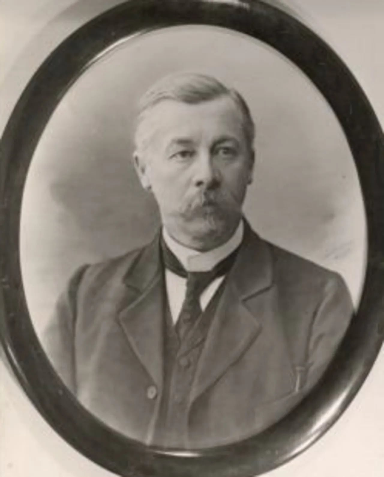 Portrait of Karl Dehio (1851–1927) – memorial page