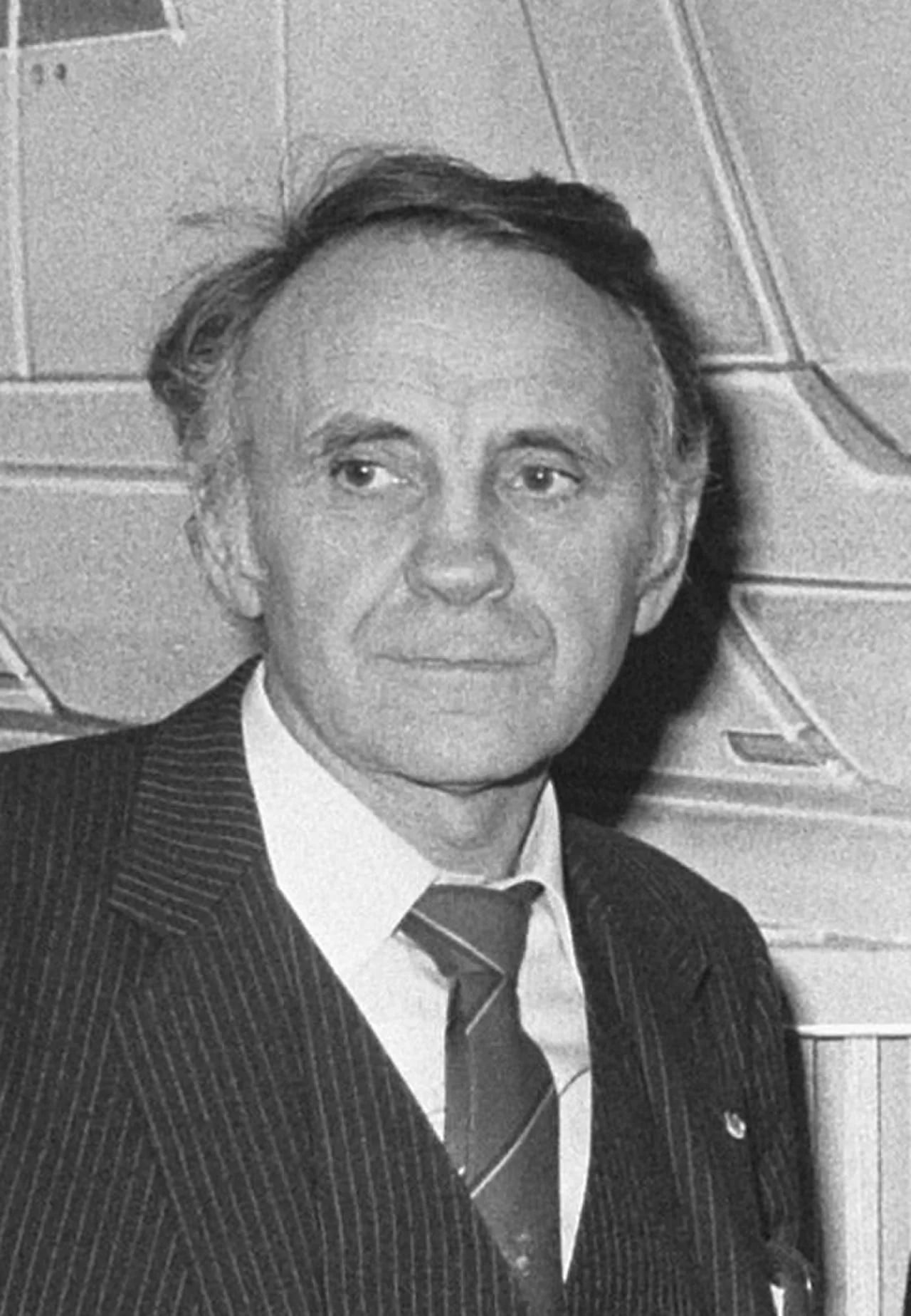 Portrait of Marcel Schlechter (1928–2023) – memorial page