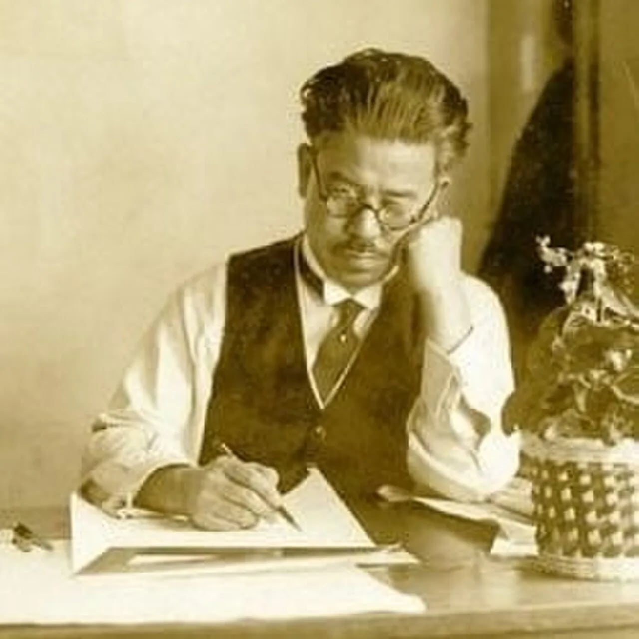 Portrait of Kitazawa Rakuten (1876–1955) – memorial page